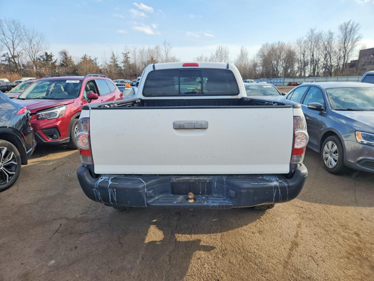 2011 Toyota Tacoma Access Cab White vin: 5TFUX4EN4BX003356