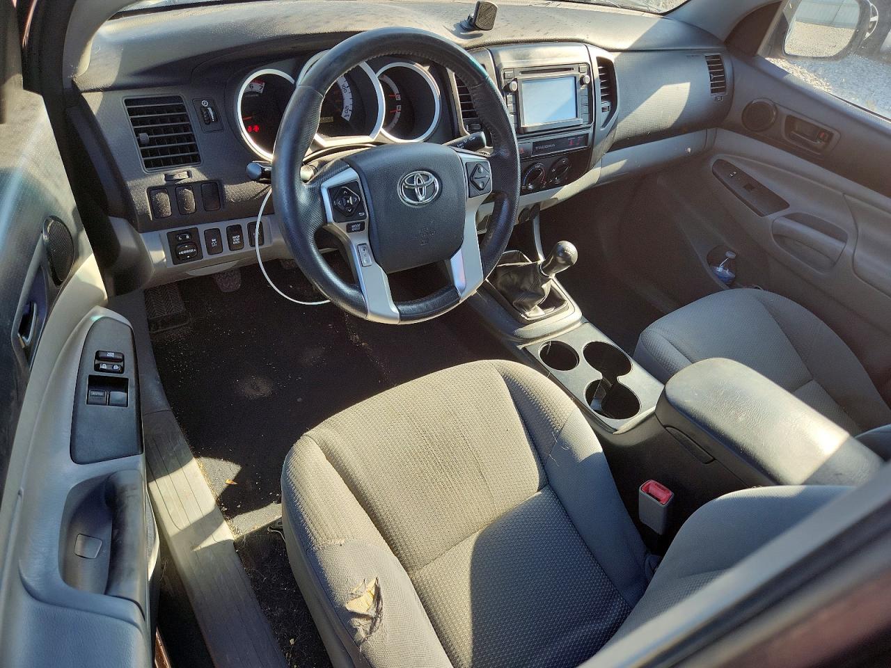 2015 Toyota Tacoma Base Gray vin: 5TFUX4EN4FX035164