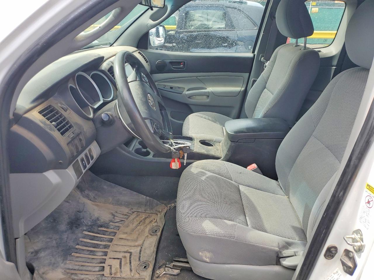 2015 Toyota Tacoma Access Cab Белый vin: 5TFUX4EN4FX036072
