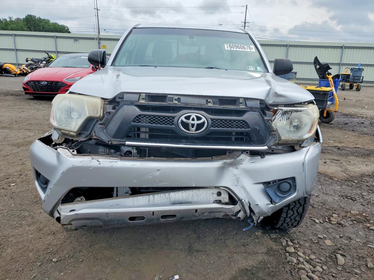 2012 Toyota Tacoma Access Cab Silver vin: 5TFUX4EN5CX010852