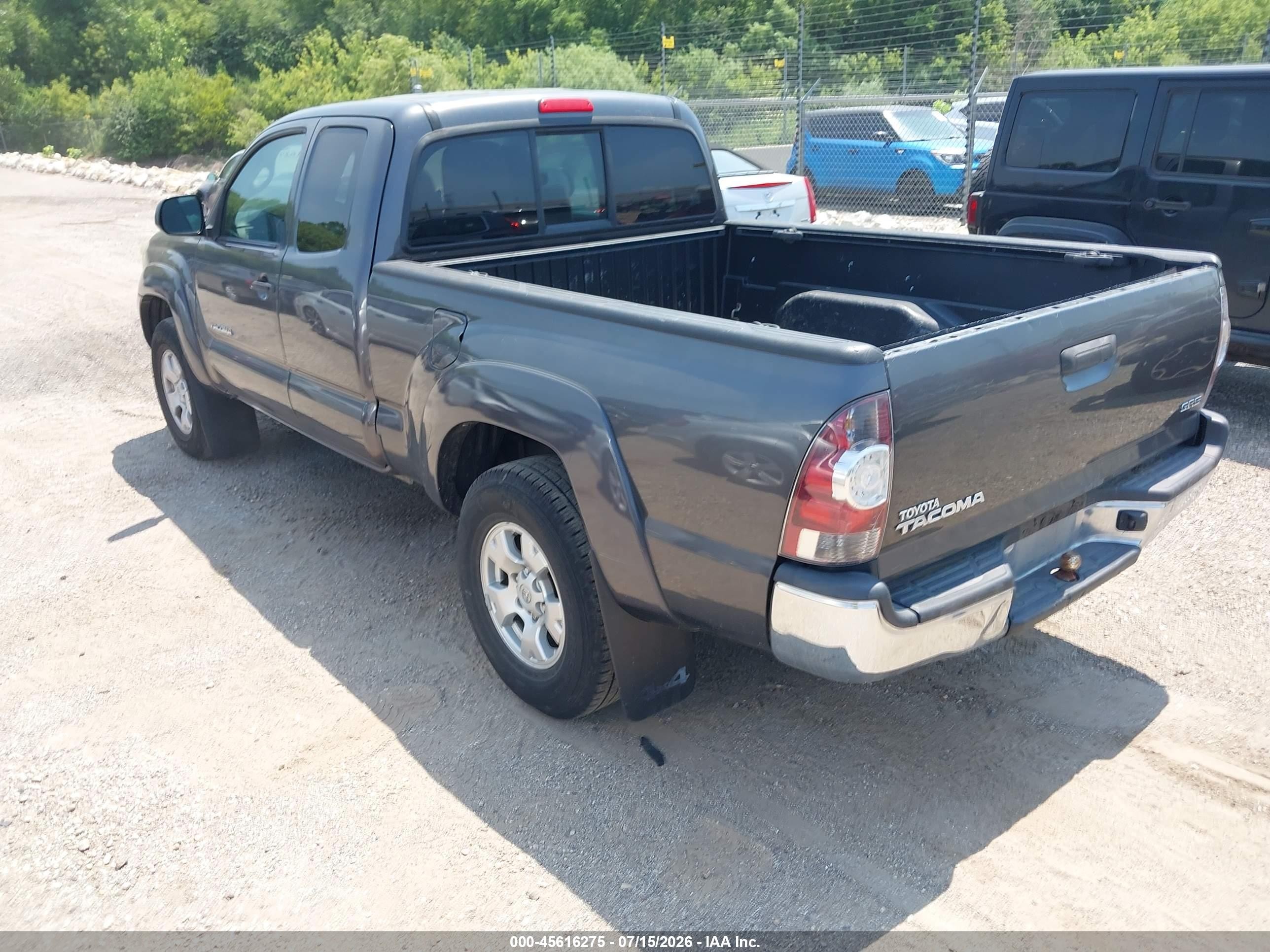 2013 Toyota Tacoma   Gray vin: 5TFUX4EN5DX017656