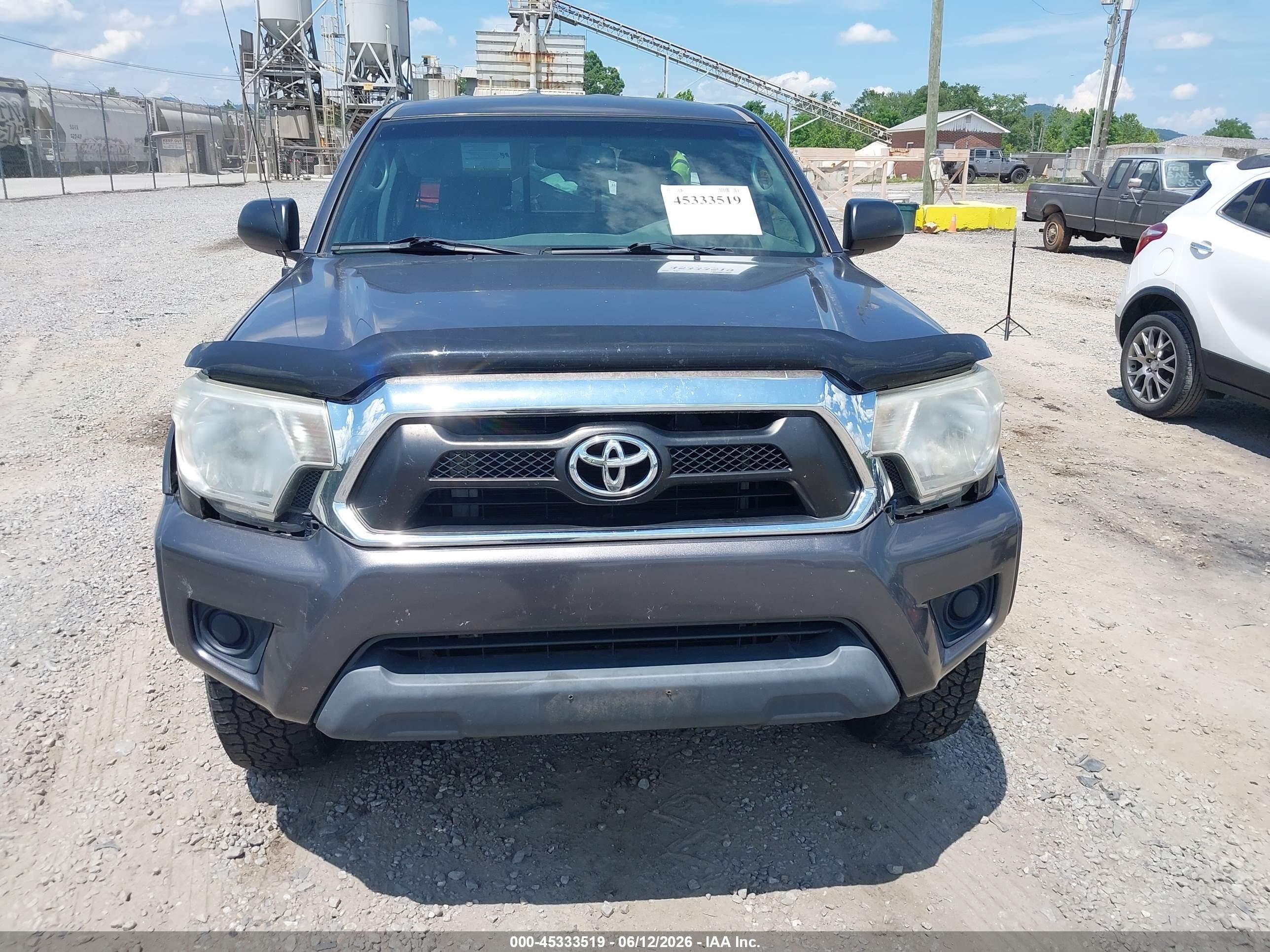 2012 Toyota Tacoma   Серый vin: 5TFUX4EN6CX011119