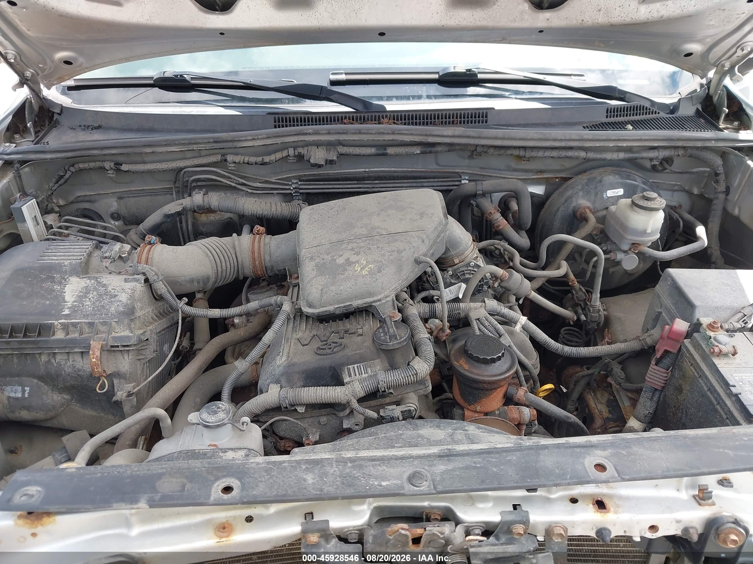2012 Toyota Tacoma   Silver vin: 5TFUX4EN6CX016207