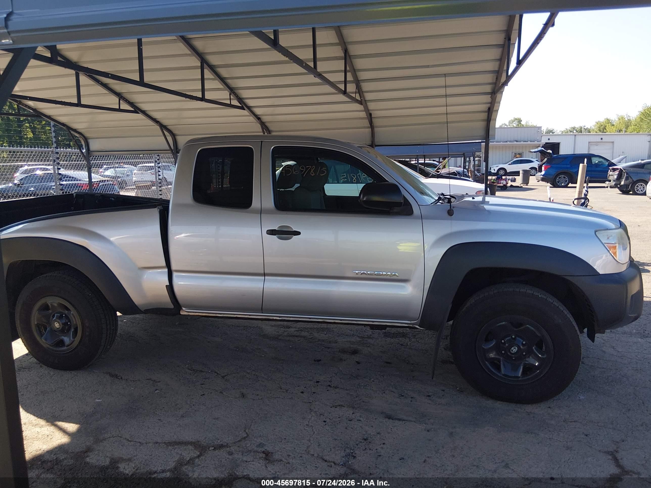 2013 Toyota Tacoma   Gray vin: 5TFUX4EN6DX022946