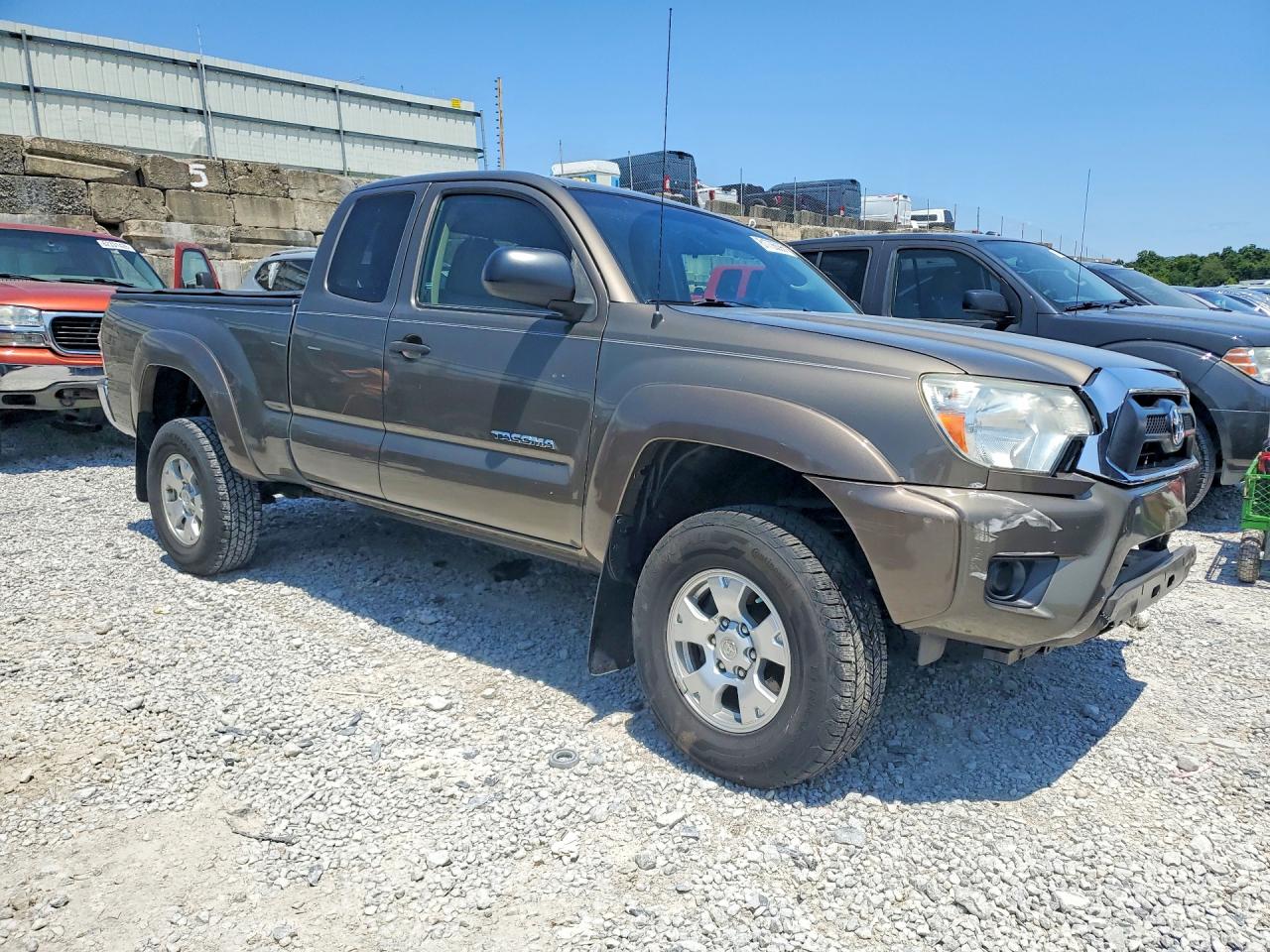 2014 Toyota Tacoma Base Brown vin: 5TFUX4EN6EX027694