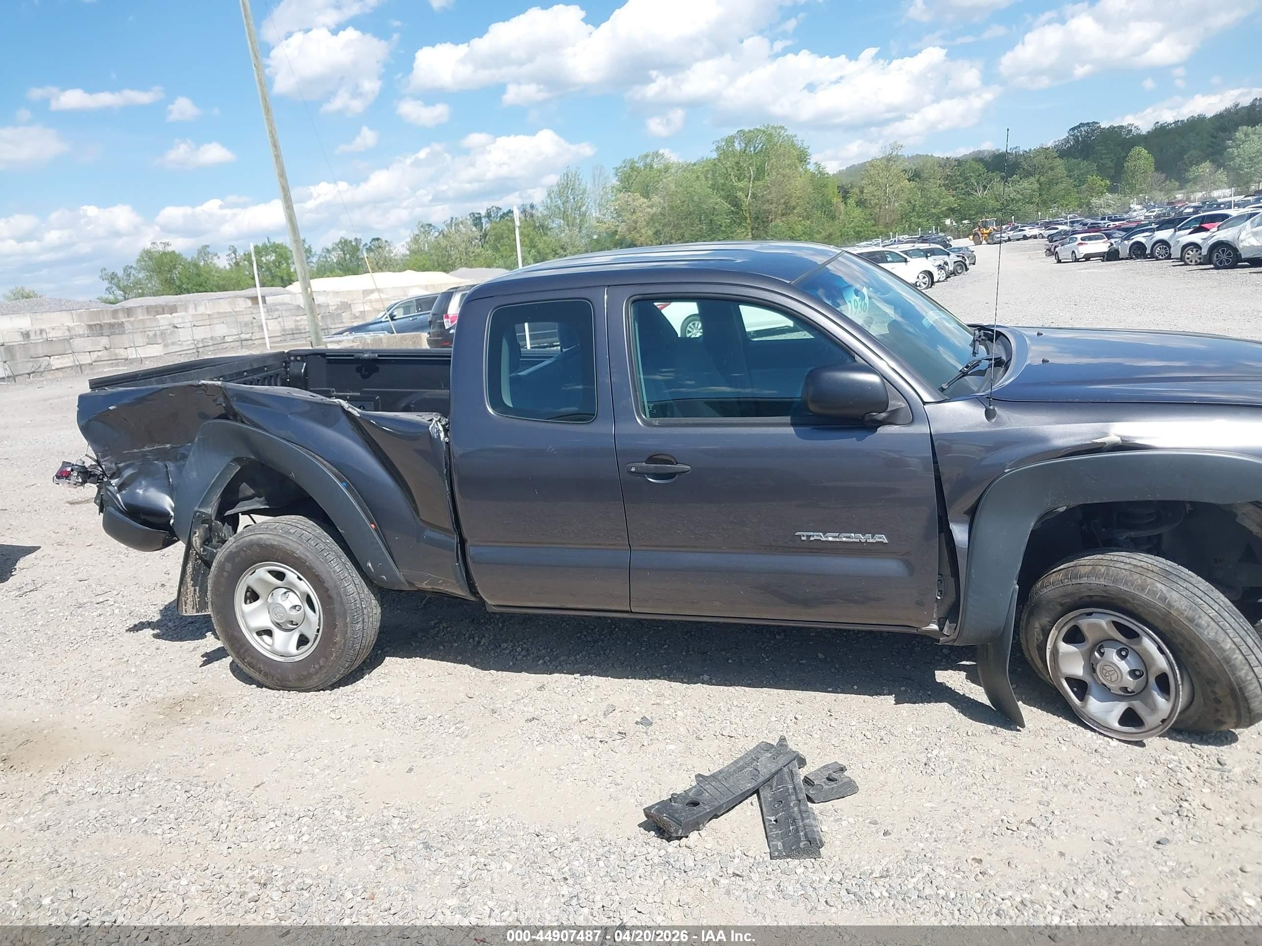 2011 Toyota Tacoma Gray vin: 5TFUX4EN7BX004775