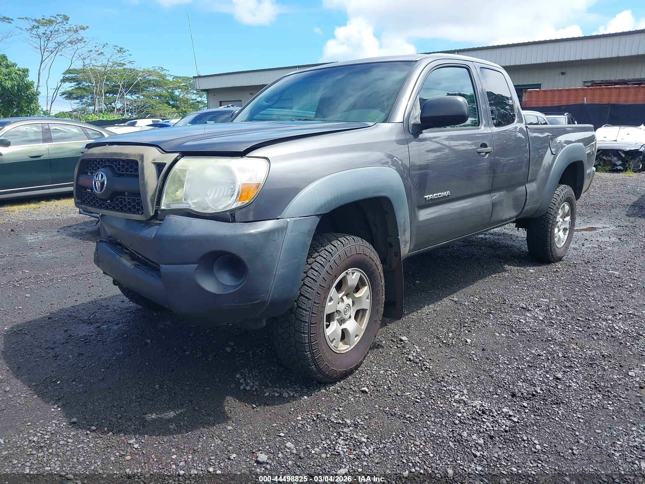2011 Toyota Tacoma   Gray vin: 5TFUX4EN7BX004971