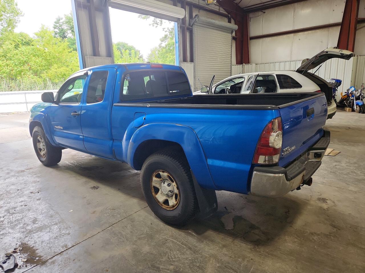 2011 Toyota Tacoma Base Blue vin: 5TFUX4EN7BX005067
