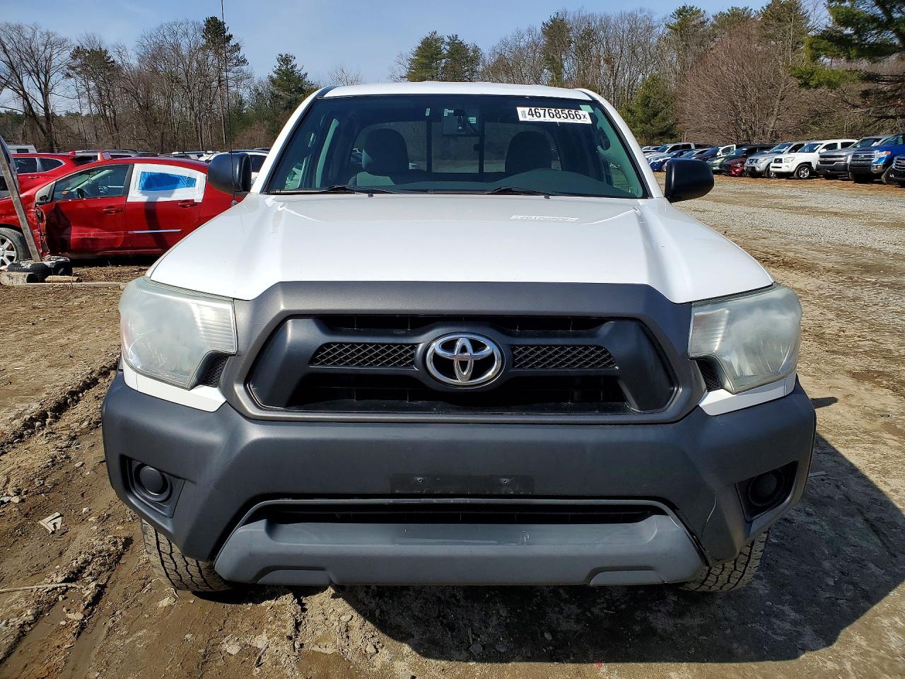2015 Toyota Tacoma Base White vin: 5TFUX4EN7FX034235