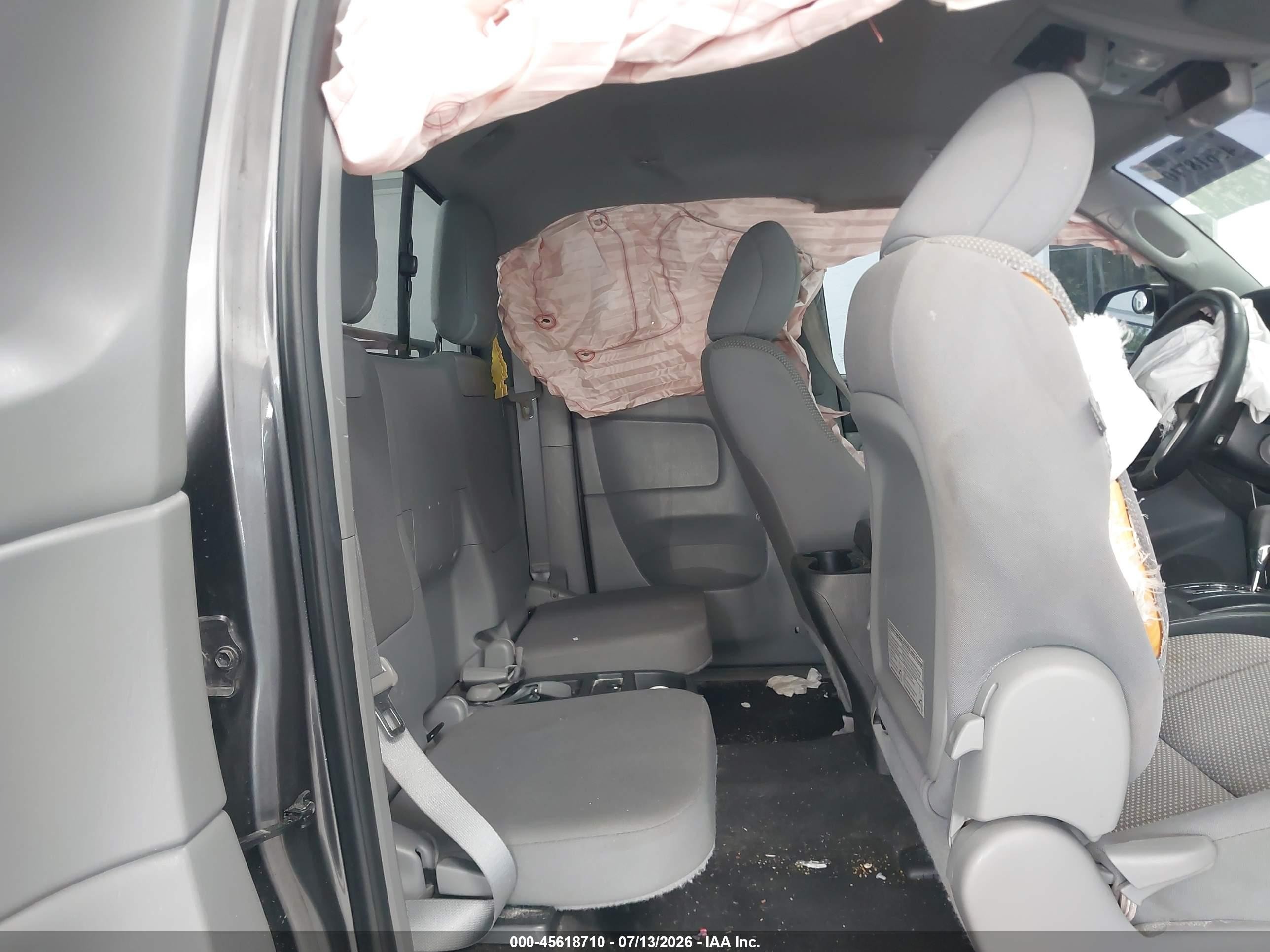 2015 Toyota Tacoma   Gray vin: 5TFUX4EN7FX036888