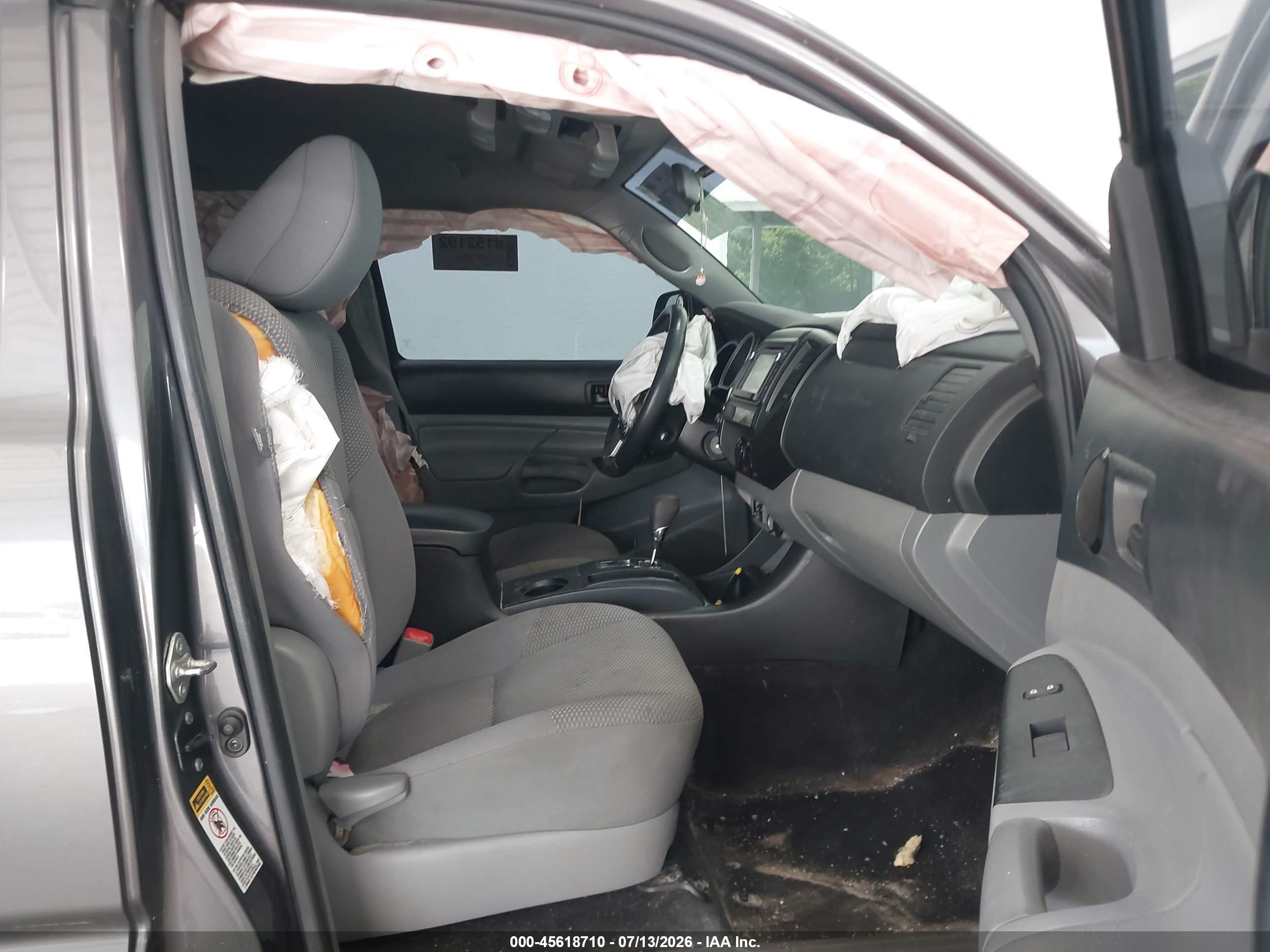 2015 Toyota Tacoma   Gray vin: 5TFUX4EN7FX036888