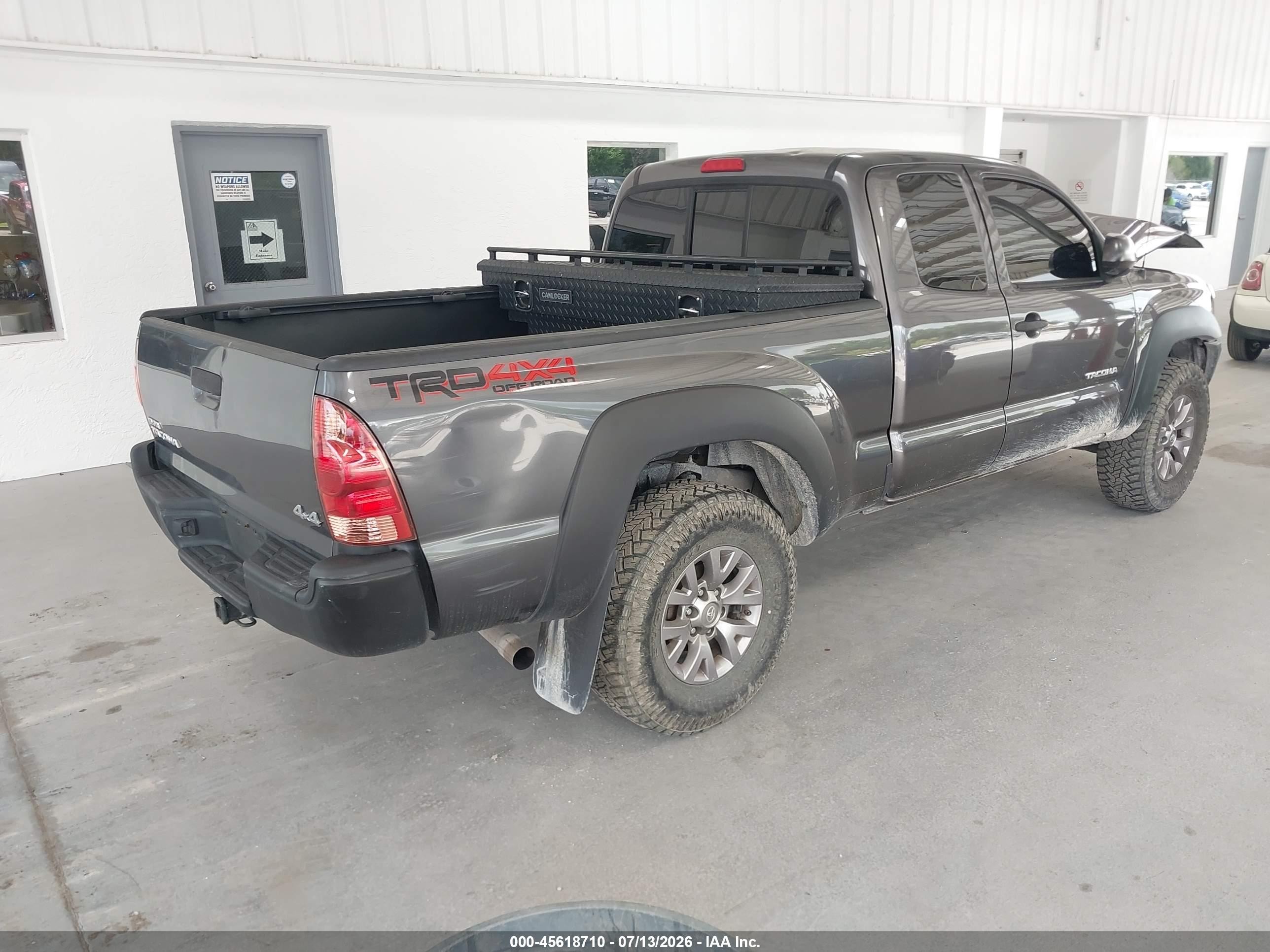 2015 Toyota Tacoma   Gray vin: 5TFUX4EN7FX036888