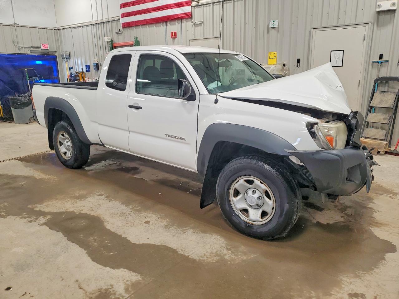 2012 Toyota Tacoma Base White vin: 5TFUX4EN8CX013616