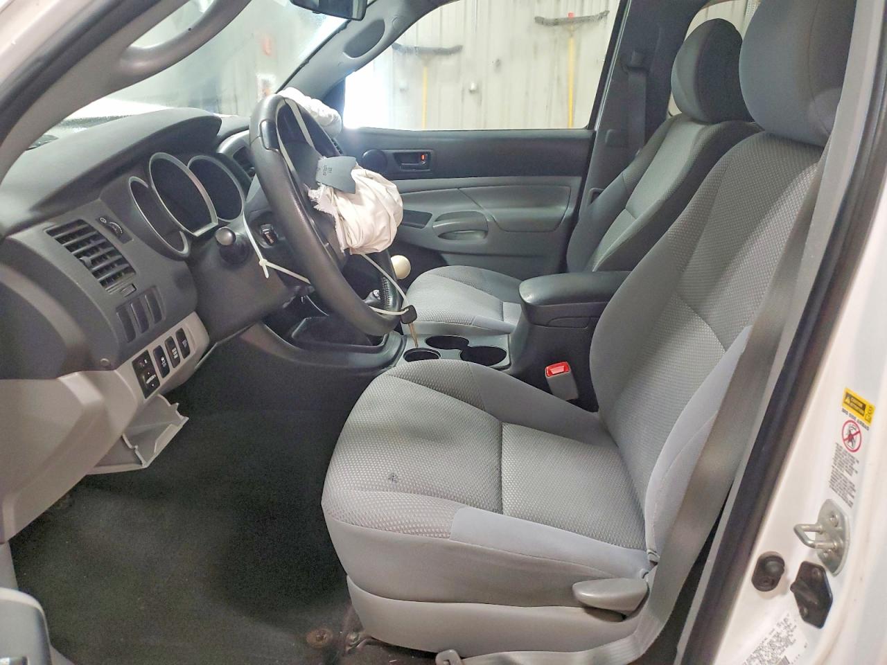 2012 Toyota Tacoma Base White vin: 5TFUX4EN8CX013616