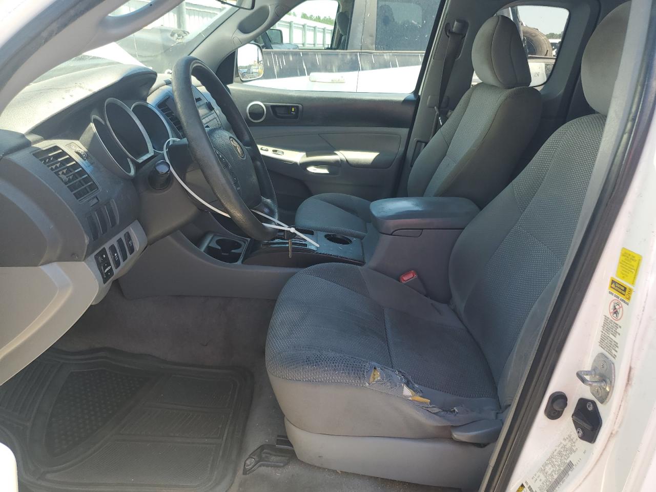 2011 Toyota Tacoma Access Cab White vin: 5TFUX4EN9BX005278