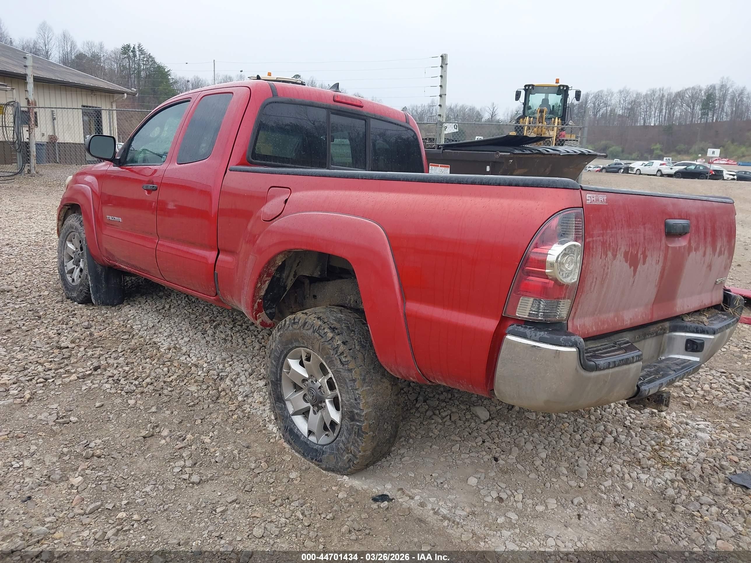 2012 Toyota Tacoma   Red vin: 5TFUX4EN9CX015858