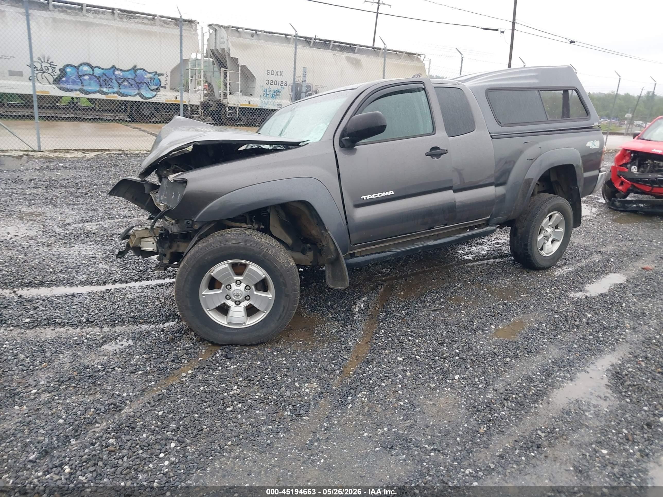 2013 Toyota Tacoma   Gray vin: 5TFUX4EN9DX016820