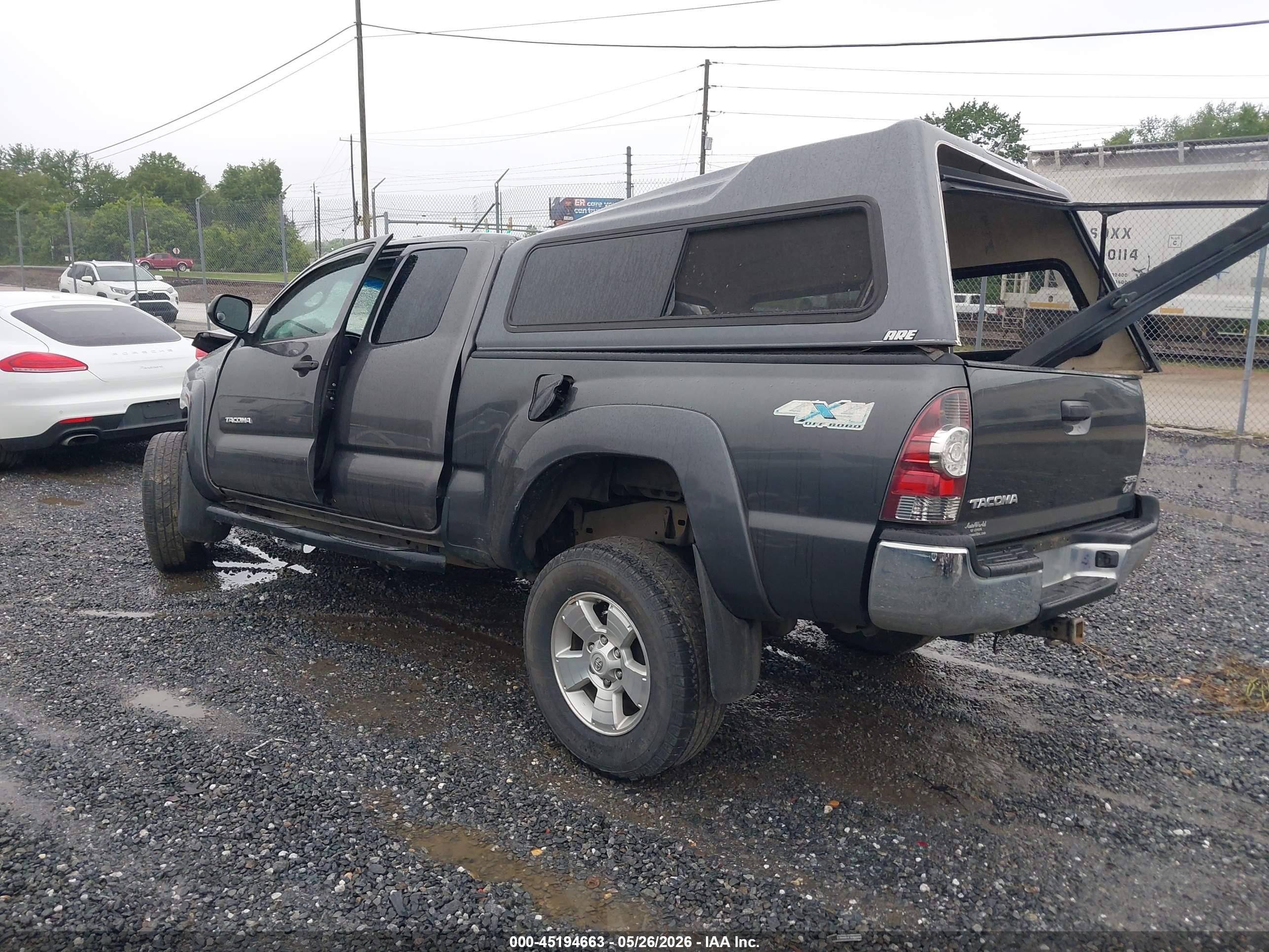 2013 Toyota Tacoma   Gray vin: 5TFUX4EN9DX016820