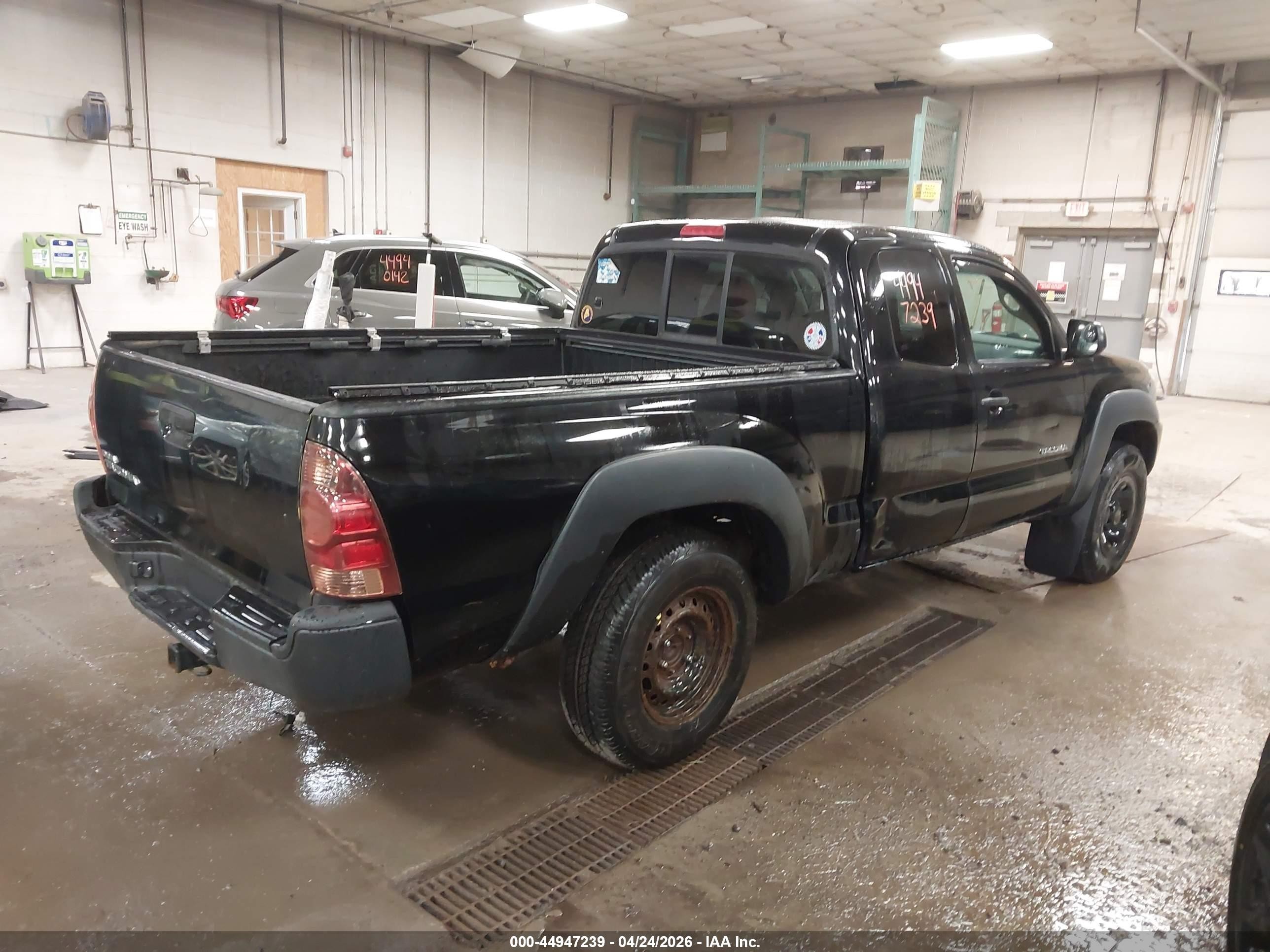 2013 Toyota Tacoma   Black vin: 5TFUX4EN9DX017840