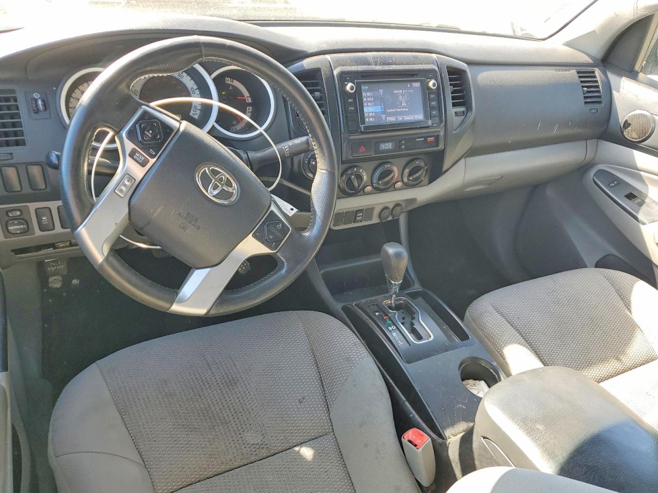 2014 Toyota Tacoma Access Cab Белый vin: 5TFUX4EN9EX025048
