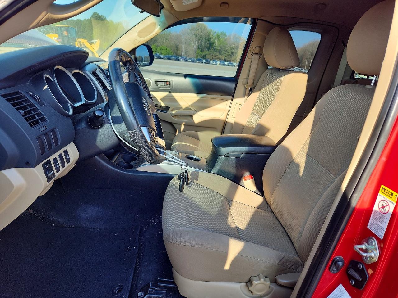 2014 Toyota Tacoma Base Red vin: 5TFUX4EN9EX026555