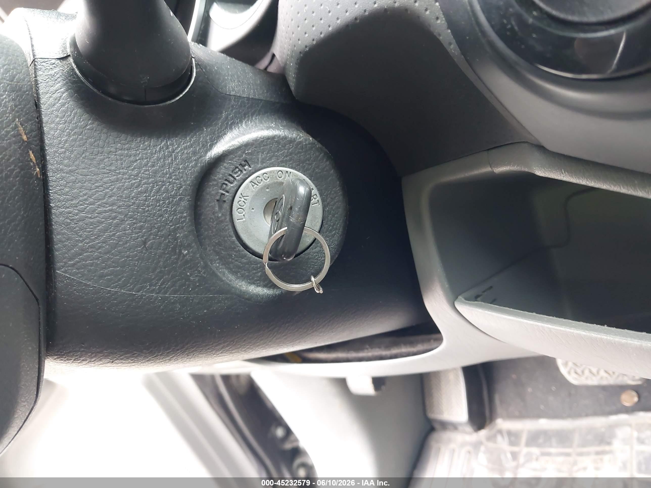 2015 Toyota Tacoma   Серый vin: 5TFUX4EN9FX031434