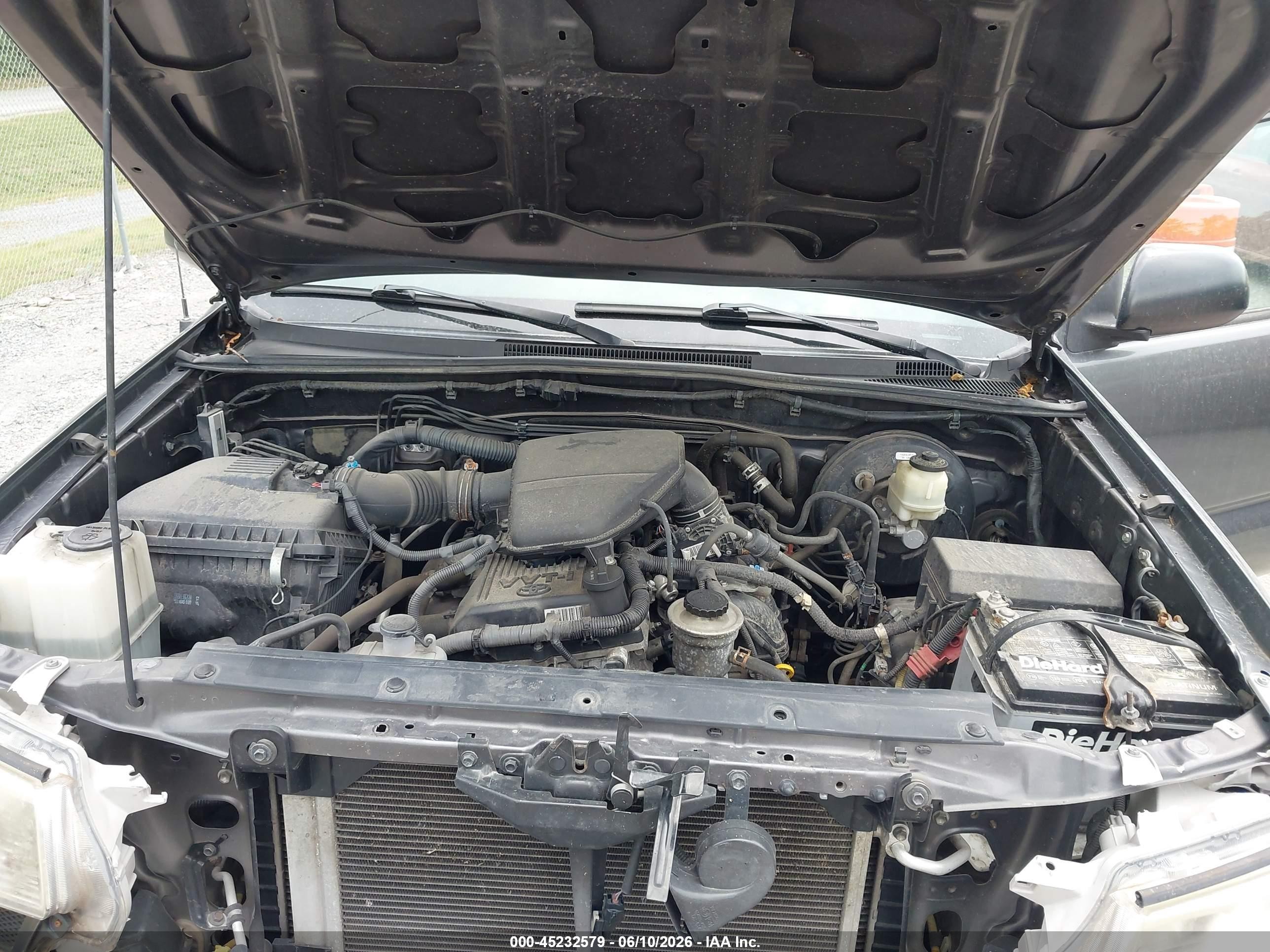2015 Toyota Tacoma   Серый vin: 5TFUX4EN9FX031434