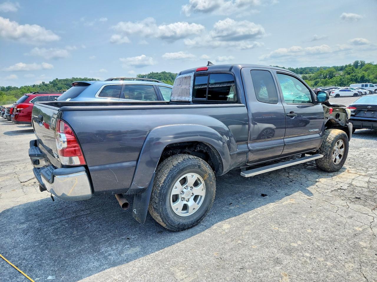 2015 Toyota Tacoma Base Gray vin: 5TFUX4EN9FX032373