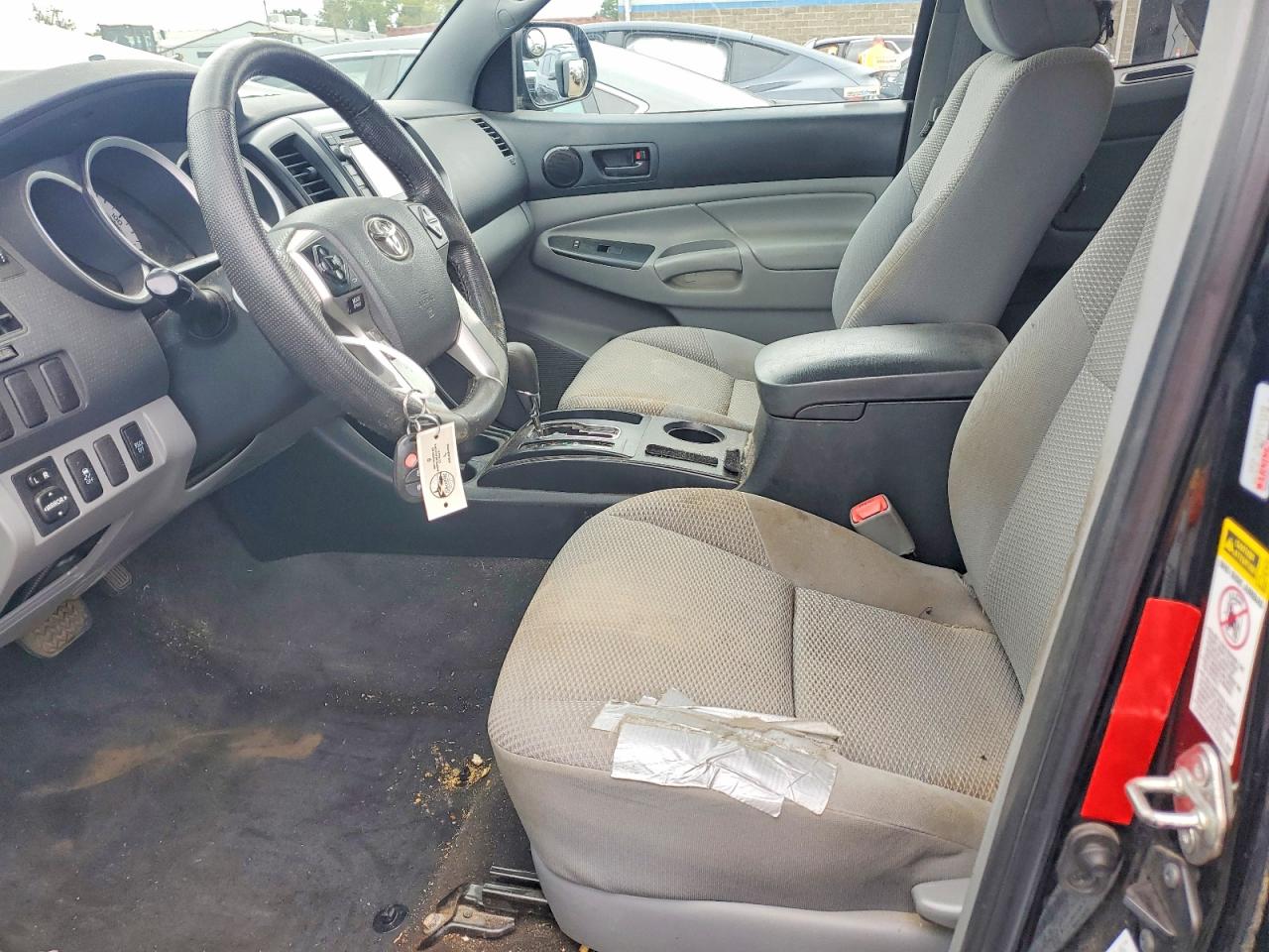 2015 Toyota Tacoma Base Black vin: 5TFUX4EN9FX033748