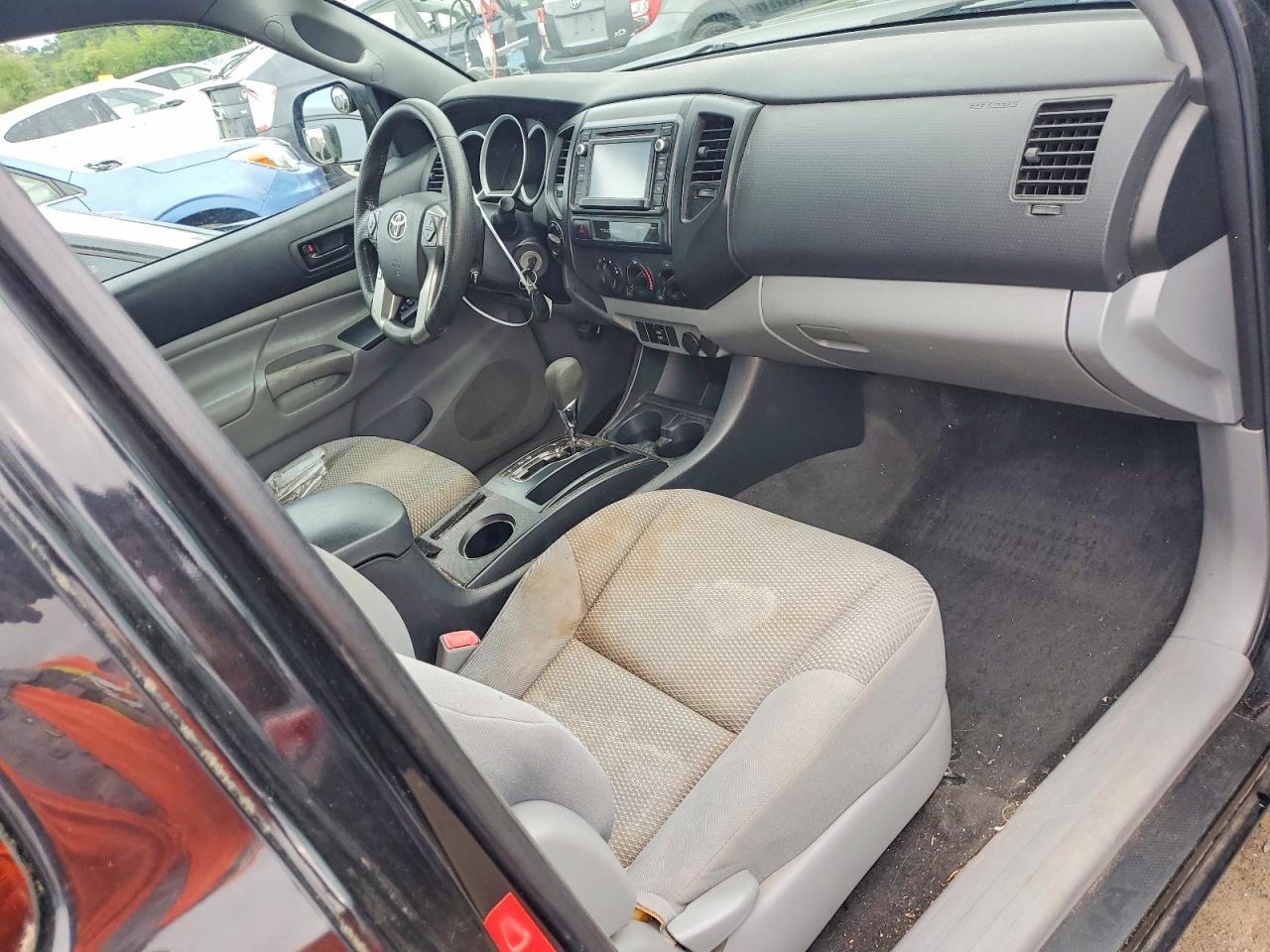 2015 Toyota Tacoma Base Black vin: 5TFUX4EN9FX033748