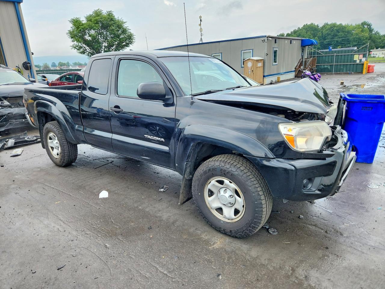 2015 Toyota Tacoma Base Black vin: 5TFUX4EN9FX033927