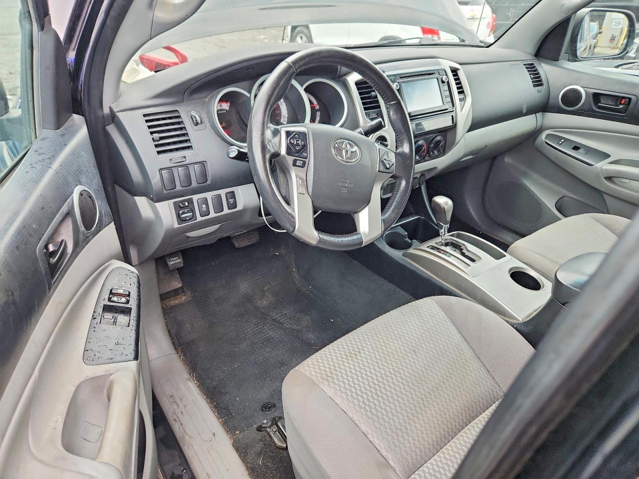 2015 Toyota Tacoma Base Black vin: 5TFUX4EN9FX033927