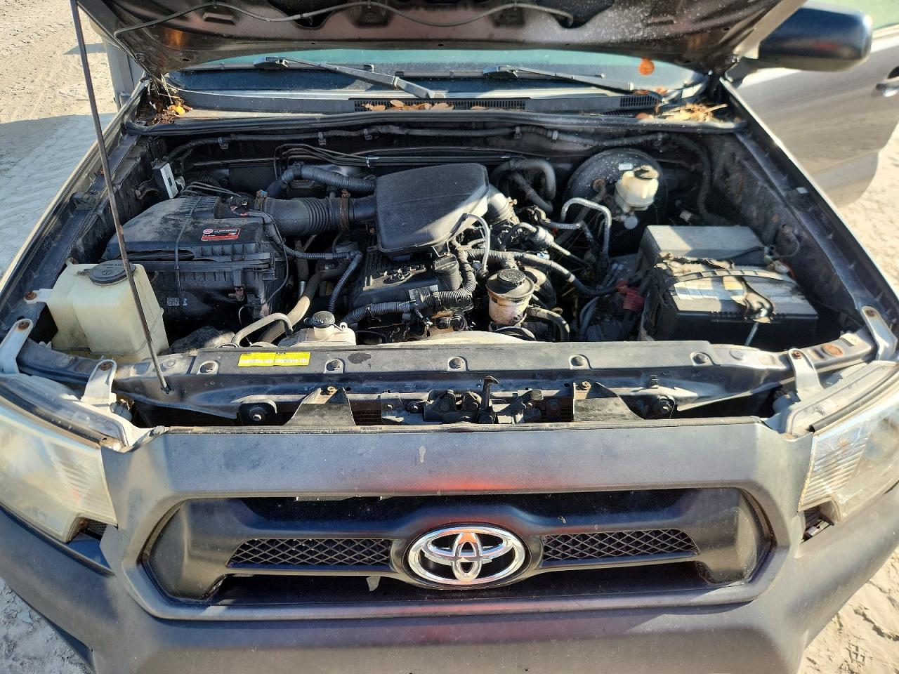 2013 Toyota Tacoma Access Cab Gray vin: 5TFUX4ENXDX018723