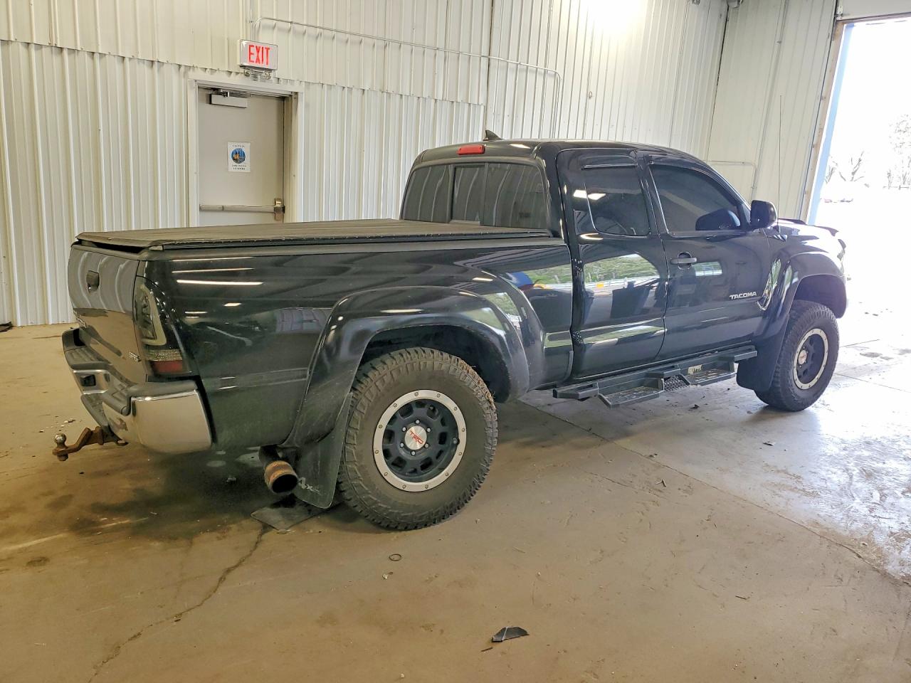 2014 Toyota Tacoma Access Cab Black vin: 5TFUX4ENXEX024605