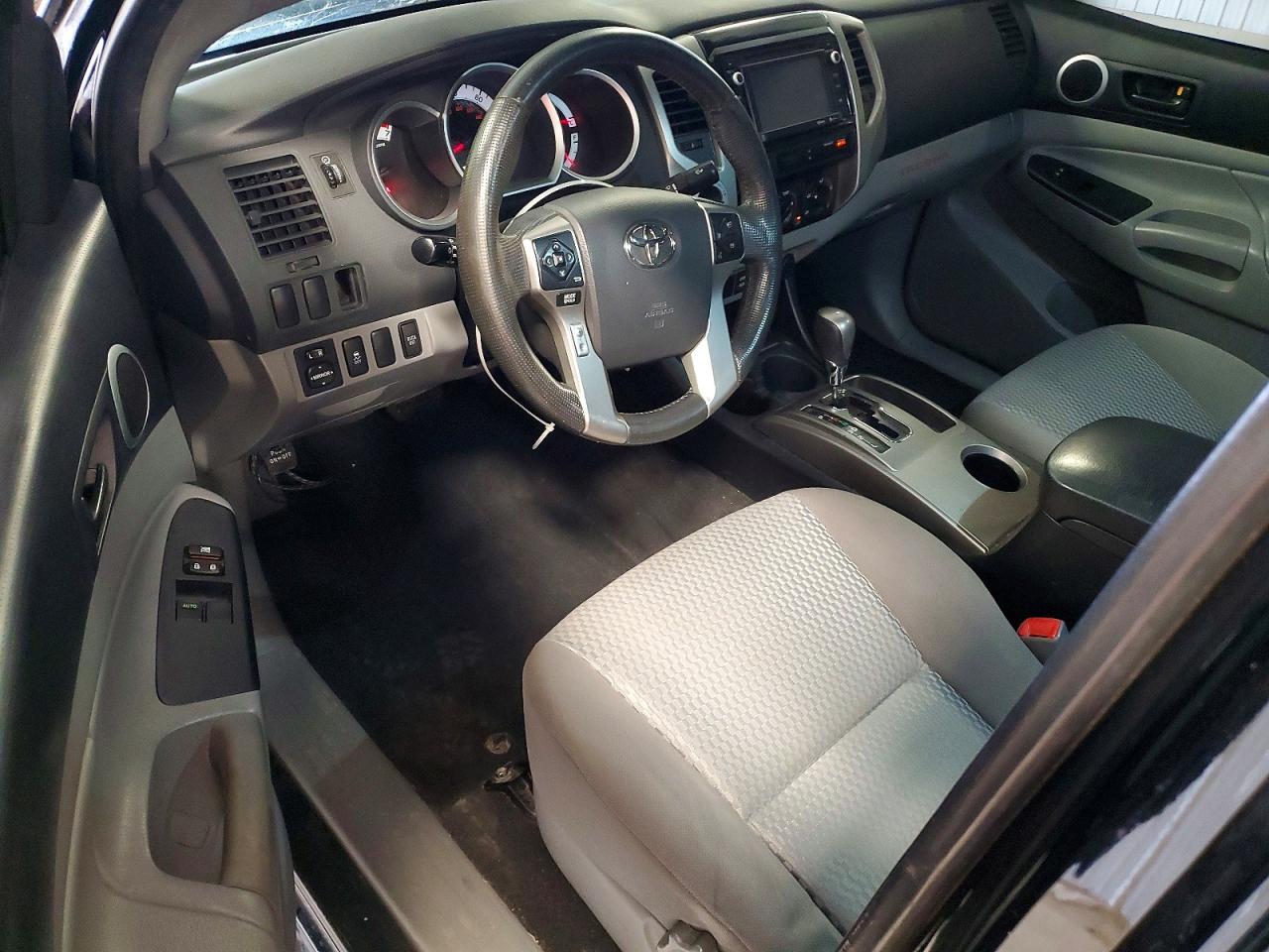 2014 Toyota Tacoma Access Cab Black vin: 5TFUX4ENXEX024605