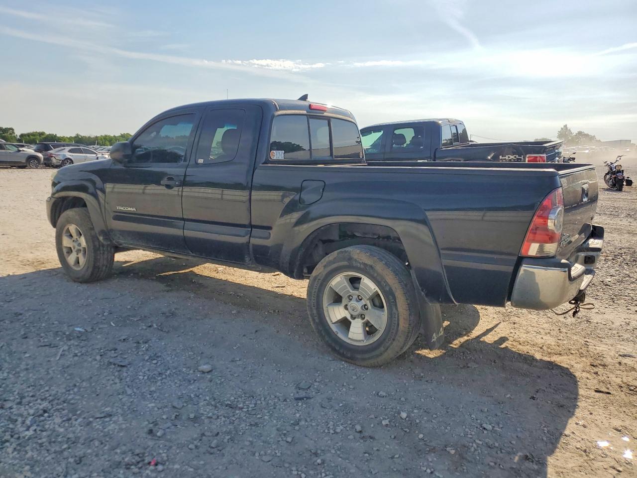 2015 Toyota Tacoma Black vin: 5TFUX4ENXFX038148
