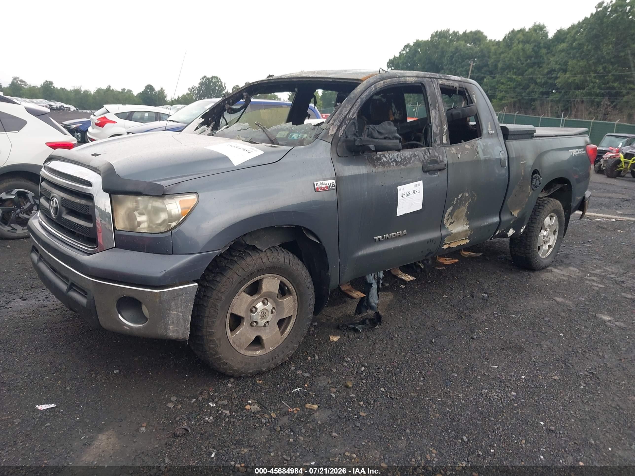 2010 Toyota Tundra Grade 5.7l V8 Gray vin: 5TFUY5F10AX113771