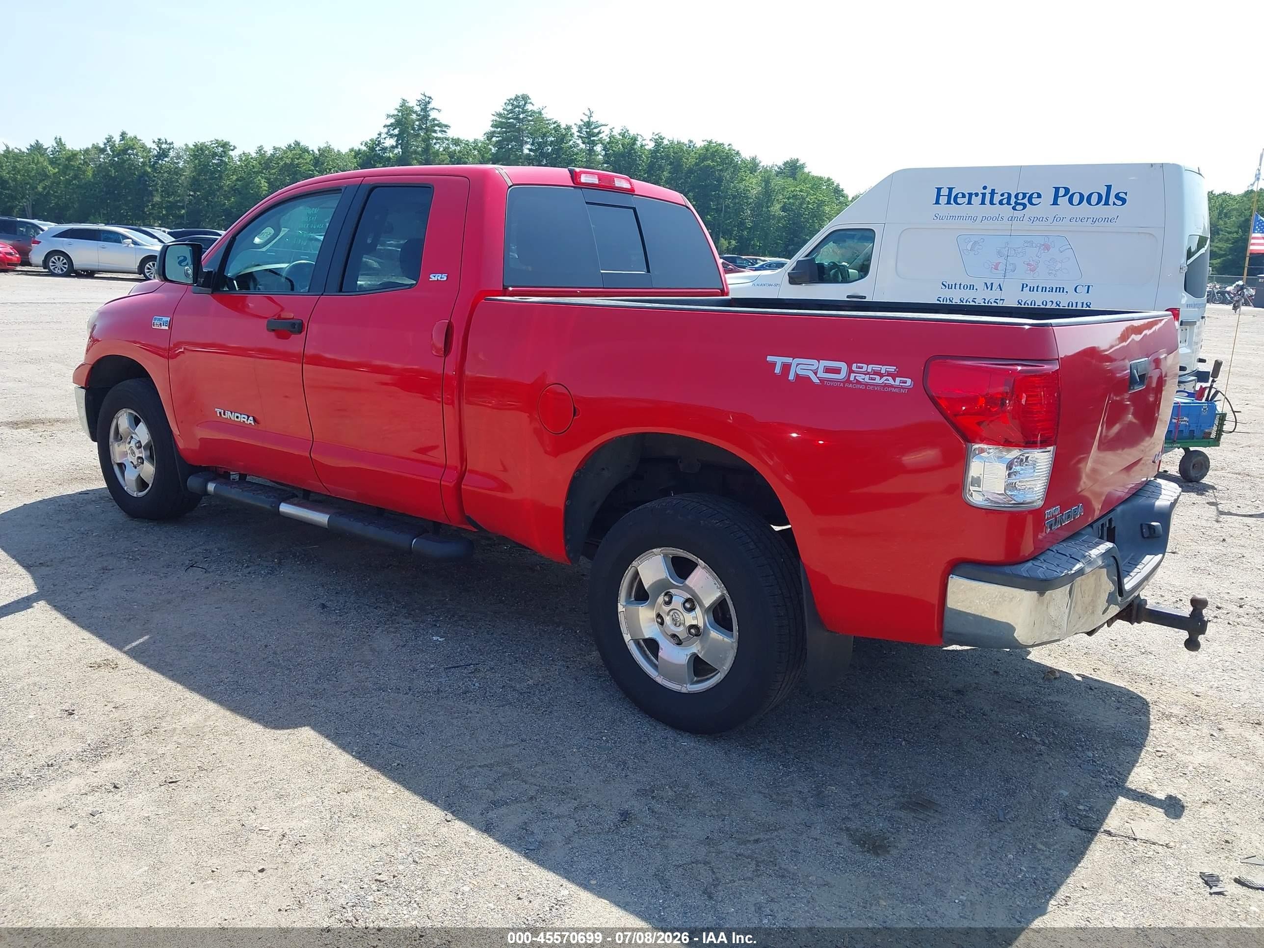 2013 Toyota Tundra Grade 5.7l V8 Red vin: 5TFUY5F10DX302800