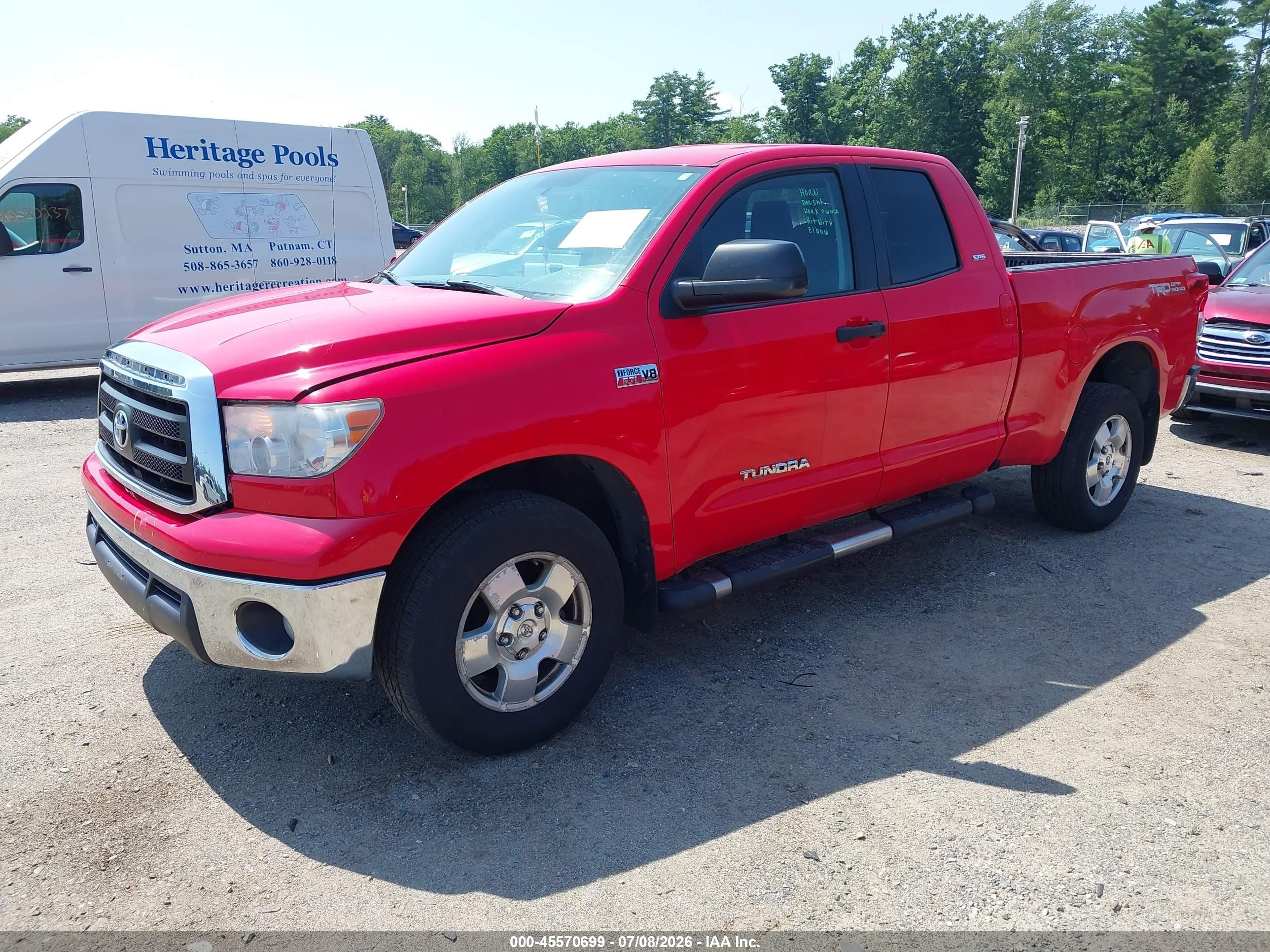 2013 Toyota Tundra Grade 5.7l V8 Red vin: 5TFUY5F10DX302800