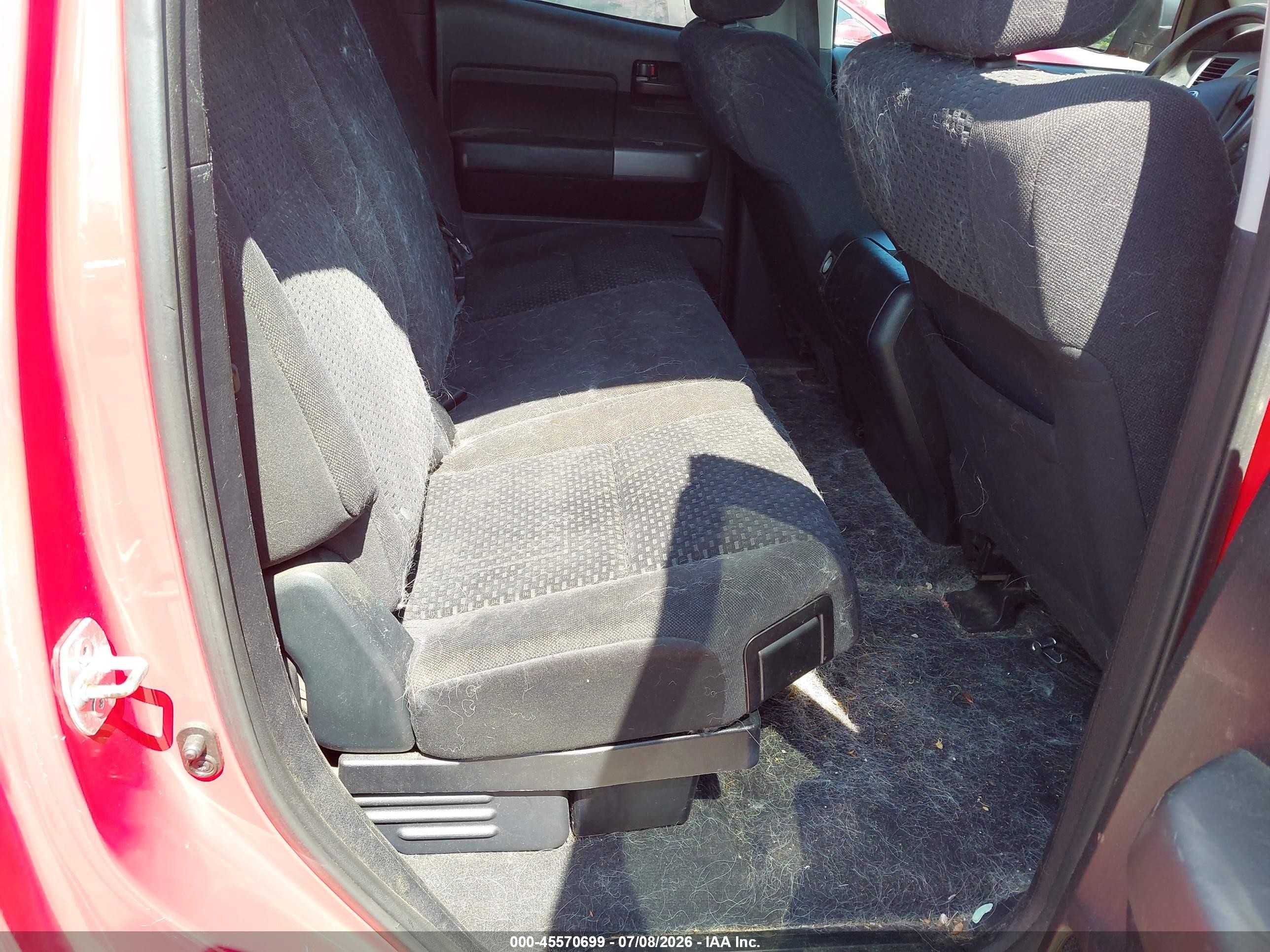 2013 Toyota Tundra Grade 5.7l V8 Red vin: 5TFUY5F10DX302800