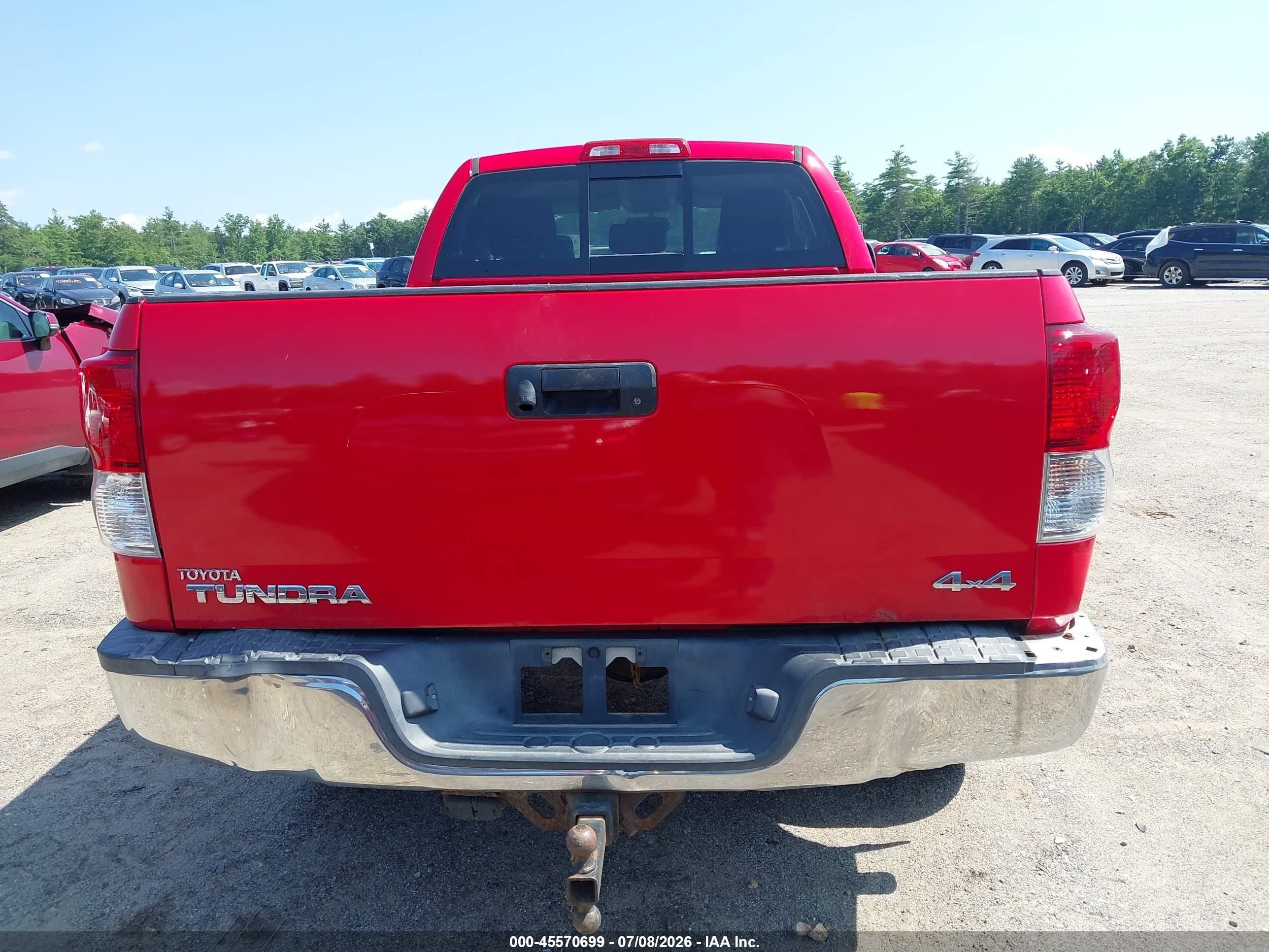 2013 Toyota Tundra Grade 5.7l V8 Red vin: 5TFUY5F10DX302800