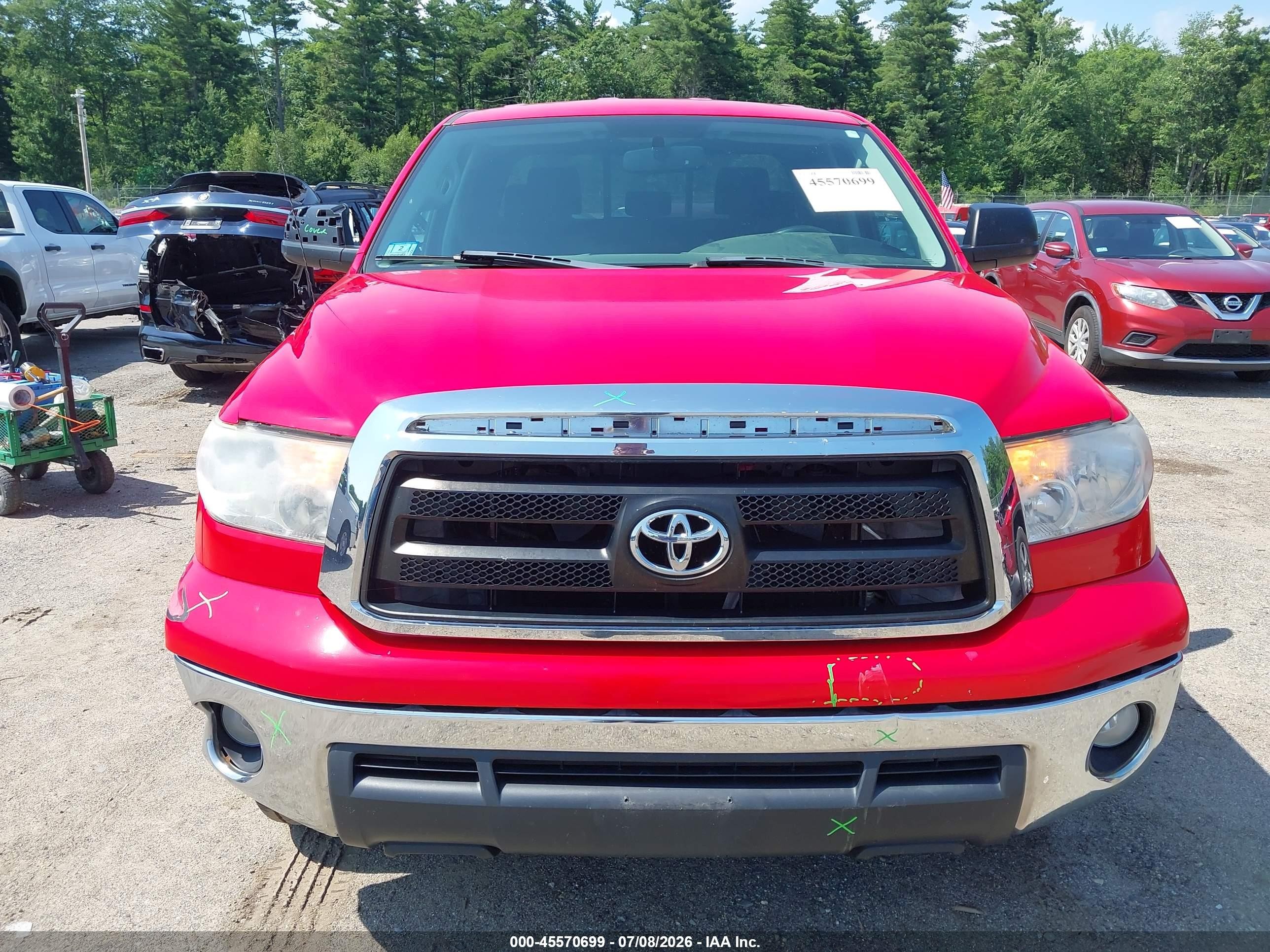 2013 Toyota Tundra Grade 5.7l V8 Red vin: 5TFUY5F10DX302800