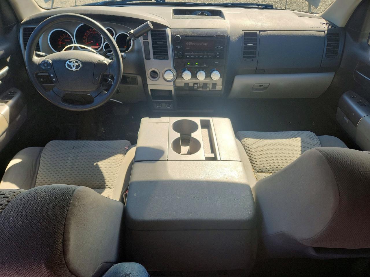2013 Toyota Tundra Double Cab Sr5 Коричневый vin: 5TFUY5F10DX316969