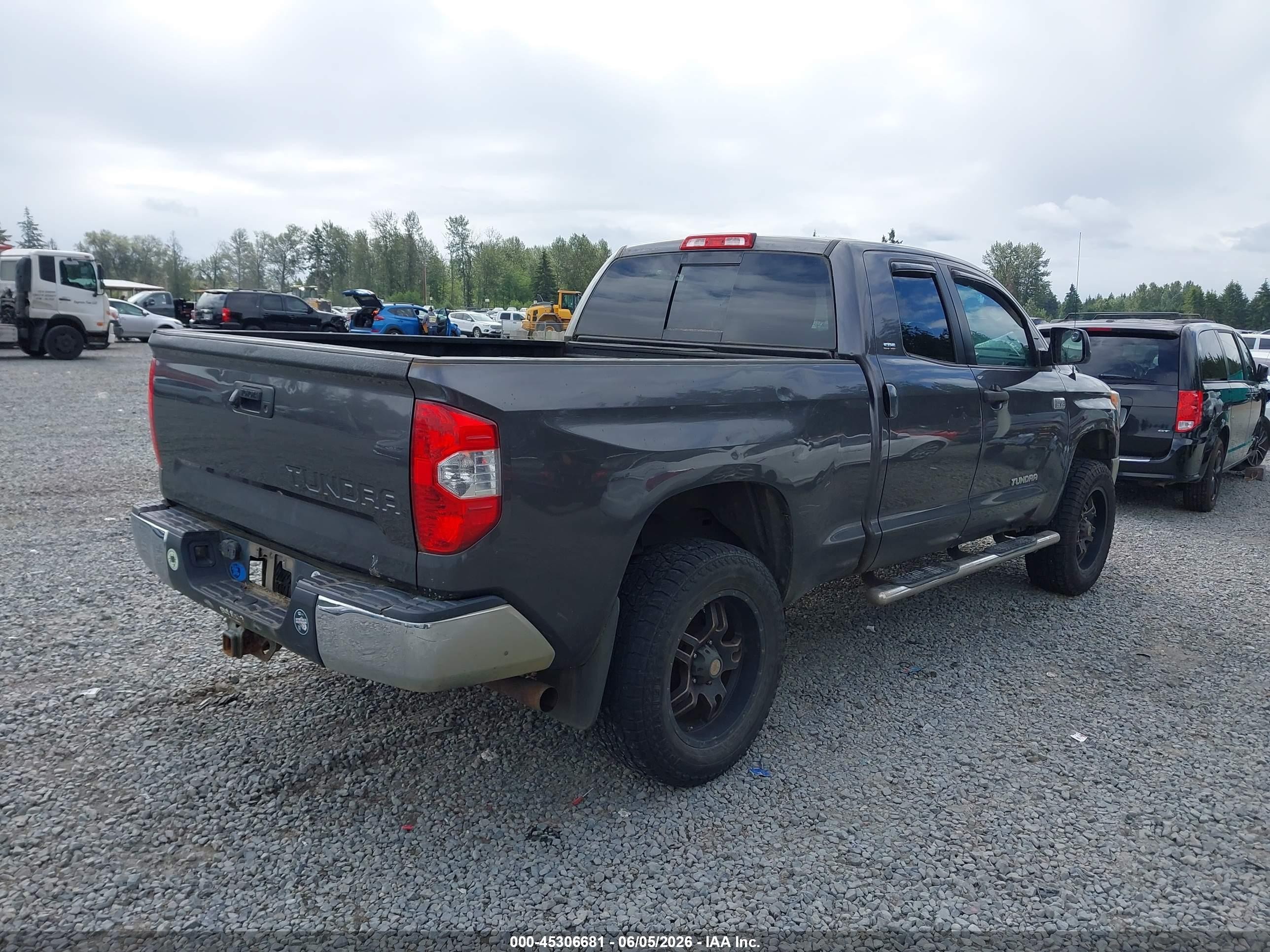 2014 Toyota Tundra Sr5 5.7l V8 Gray vin: 5TFUY5F10EX338410