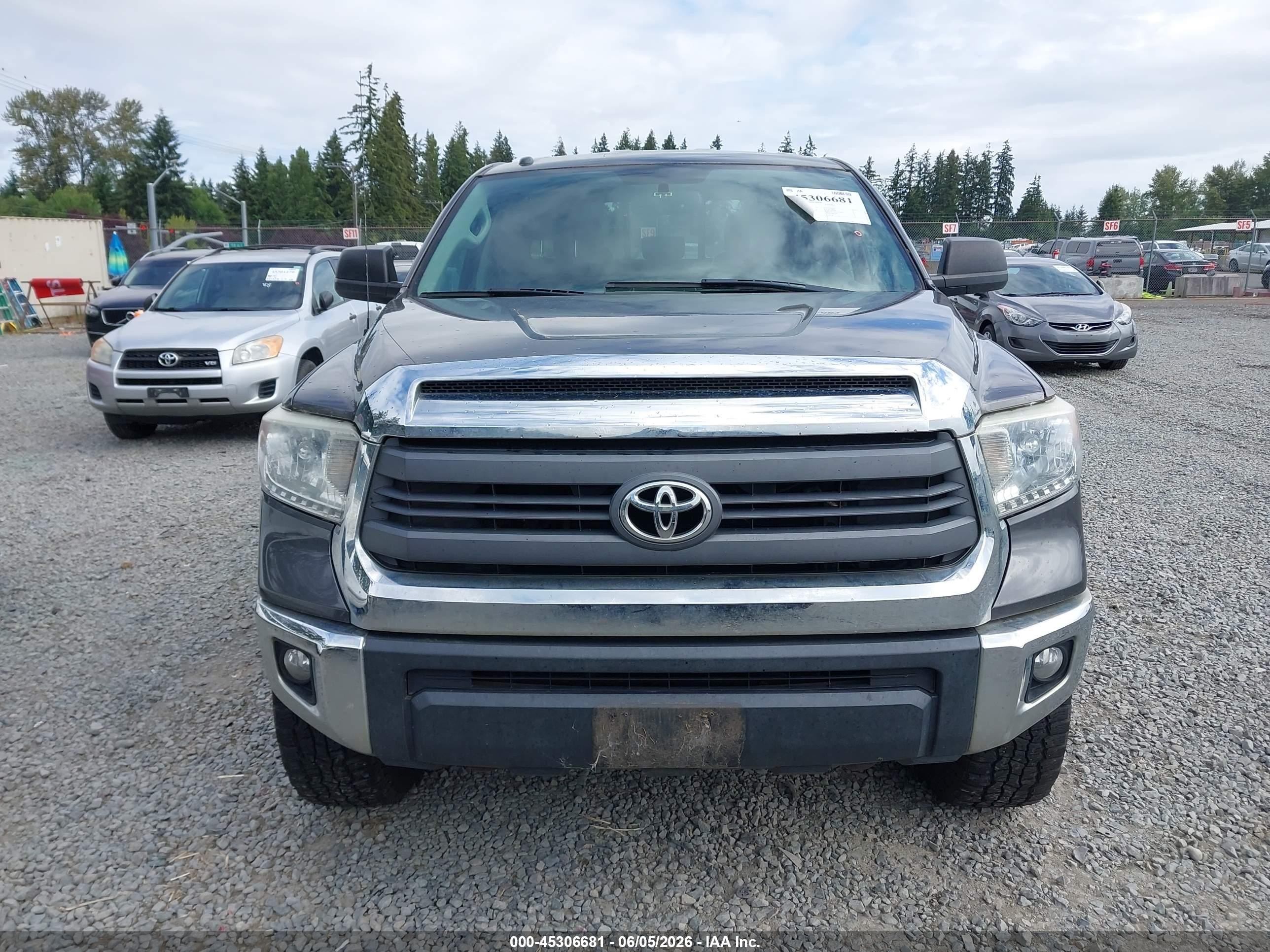 2014 Toyota Tundra Sr5 5.7l V8 Gray vin: 5TFUY5F10EX338410