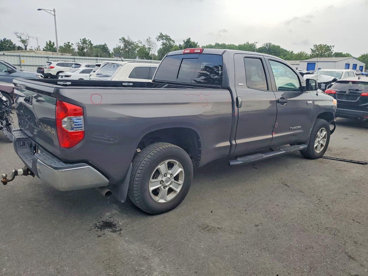 2015 Toyota Tundra Sr5 Gray vin: 5TFUY5F10FX446317