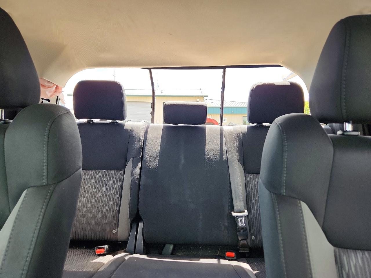 2018 Toyota Tundra Sr5 Gray vin: 5TFUY5F10JX690865