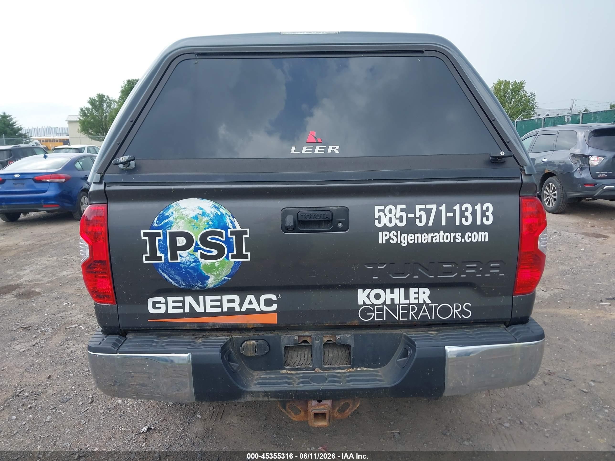 2014 Toyota Tundra Sr5 5.7l V8 Gray vin: 5TFUY5F11EX357337