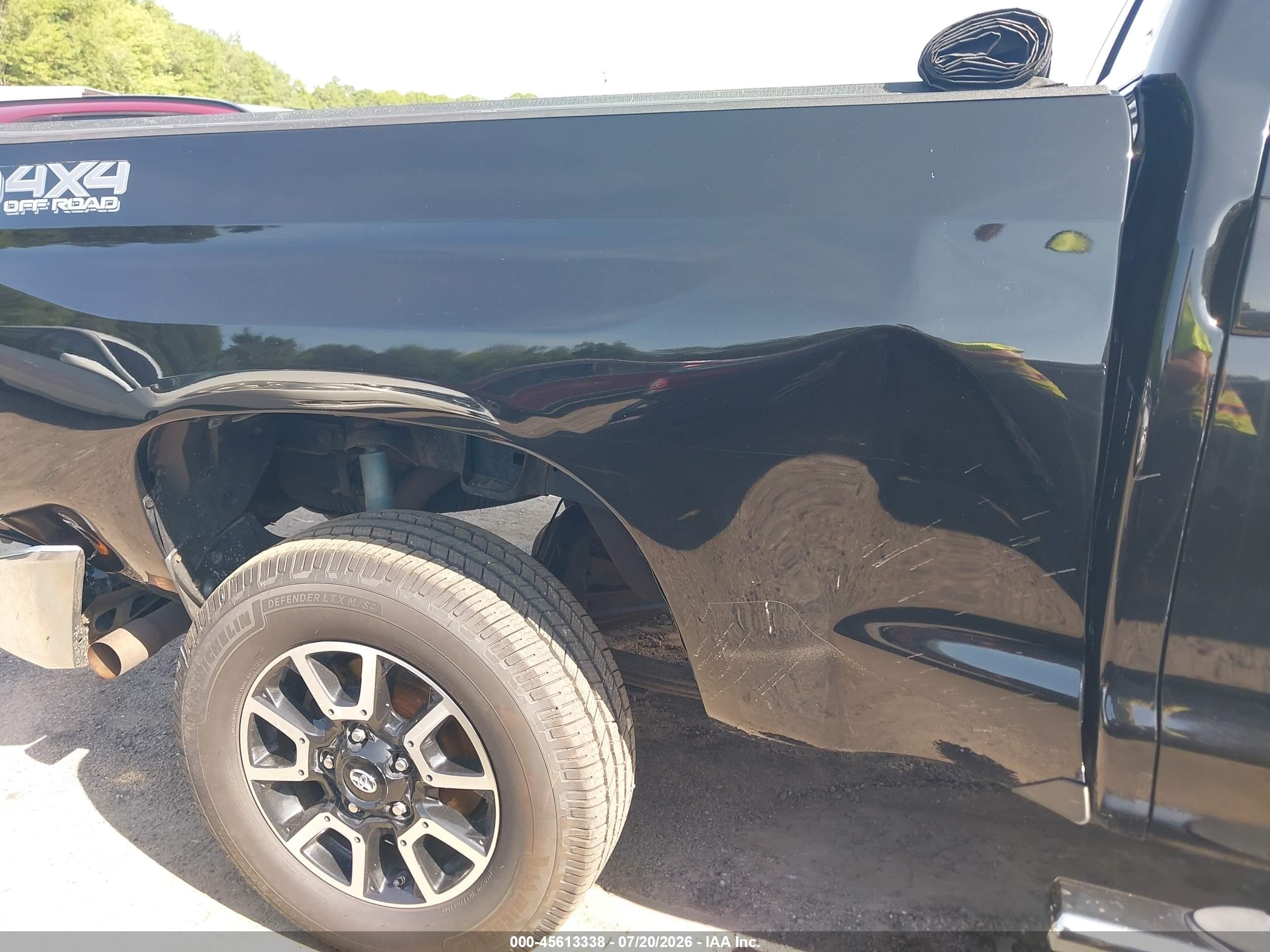 2014 Toyota Tundra Sr5 5.7l V8 Black vin: 5TFUY5F11EX410375