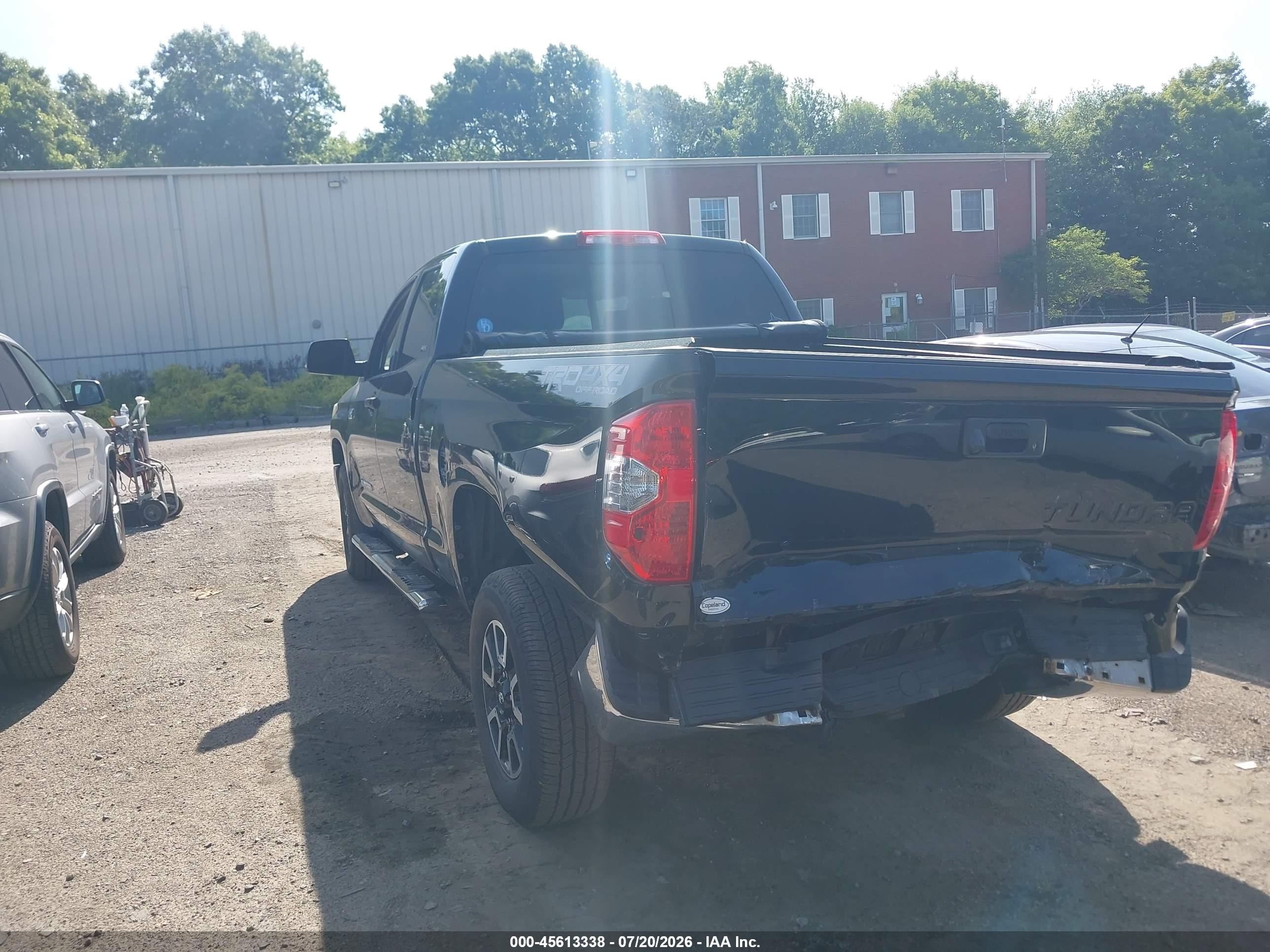 2014 Toyota Tundra Sr5 5.7l V8 Black vin: 5TFUY5F11EX410375